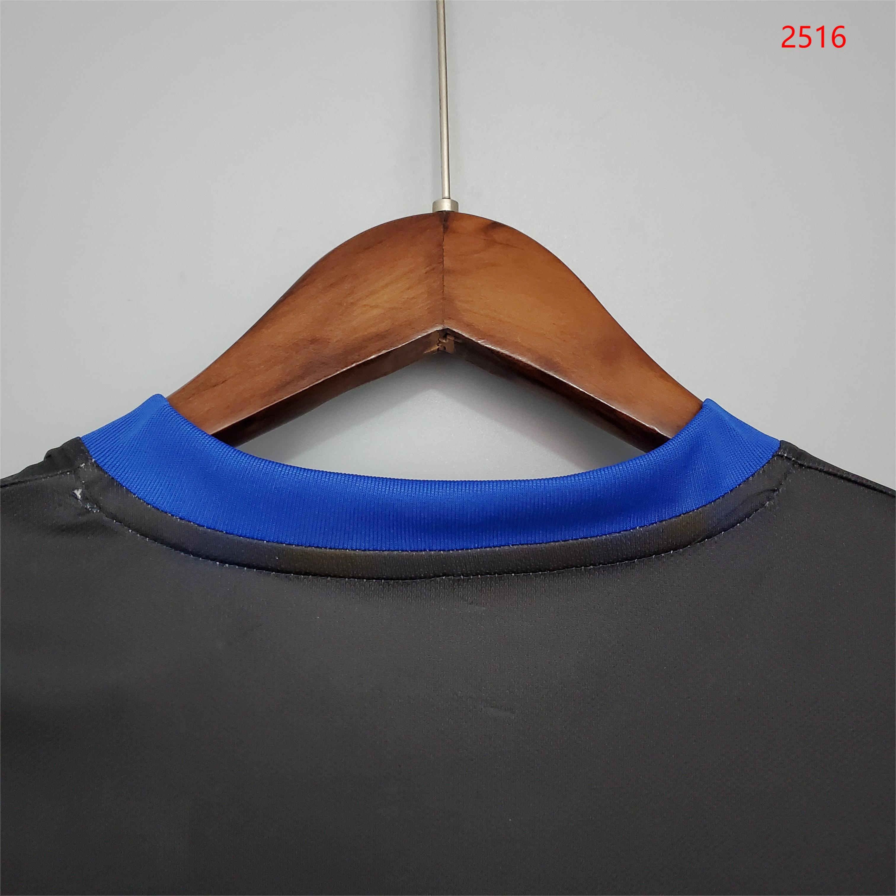 2008/09 Retro Inter Milan Home Jersey - Fans Edition