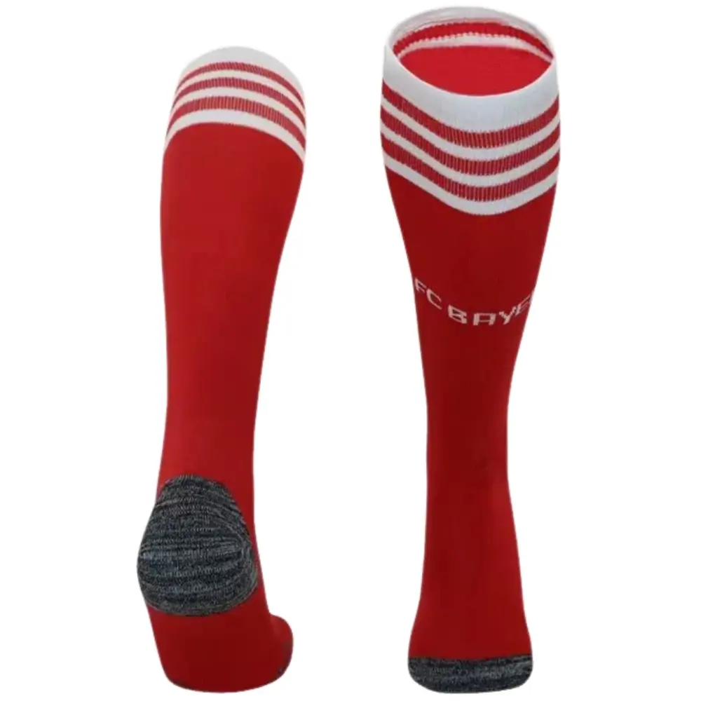 24 season Bayern home football socks
