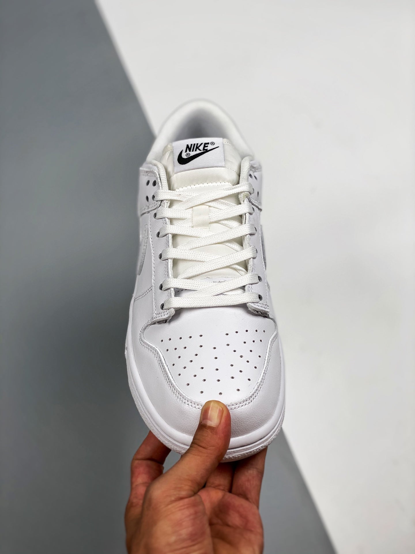 Dunk Low Triple White