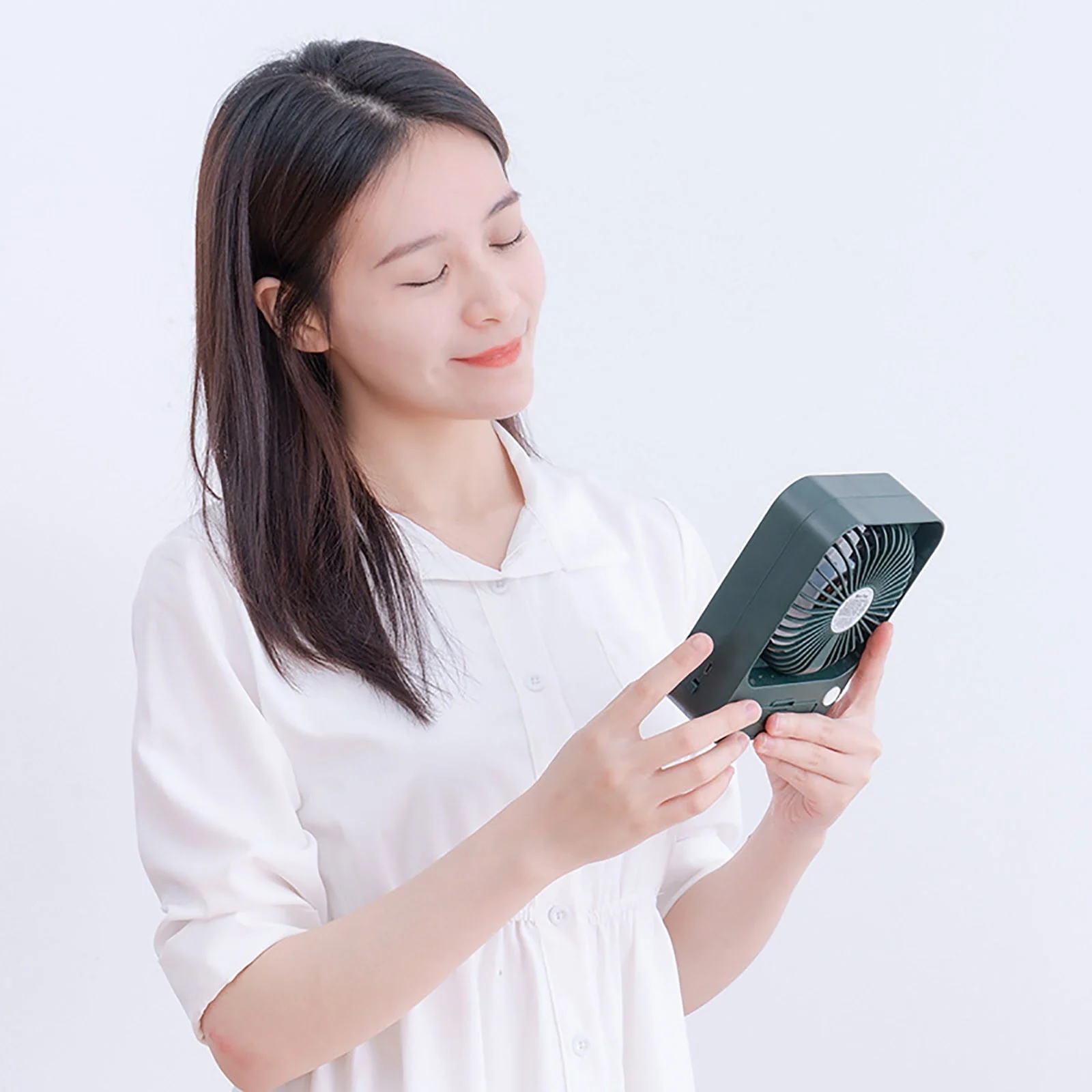 XMMSWDLA Portable Air Conditioner-300ml 1200Ah Rechargeable Personal Air Cooler with 3 Speeds , Quiet Mini Air Conditioner Fan, Desk Cooling Fan for Home, Bedroom, Travel, and Office