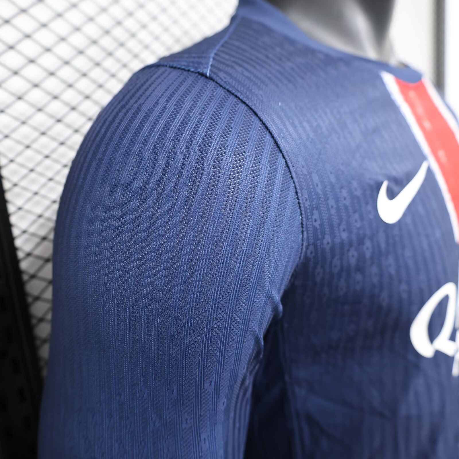 2024/25 Paris Saint-Germain Home Shirt - Player Version