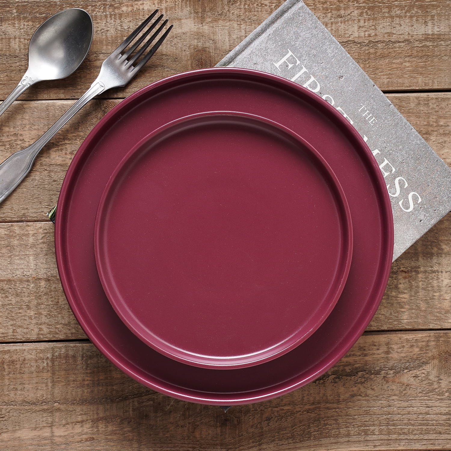 Stone + Lain Chelsea Stoneware Collection, Round Dinnerware Set, 24 Pieces Service for 8, Blue