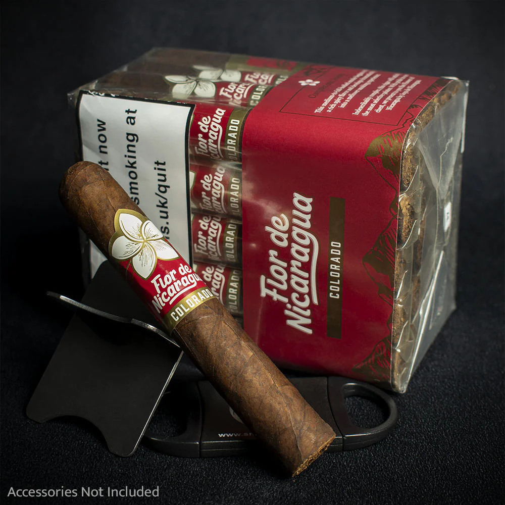 Flor de Nicaragua Colorado Robusto Cigar - Single