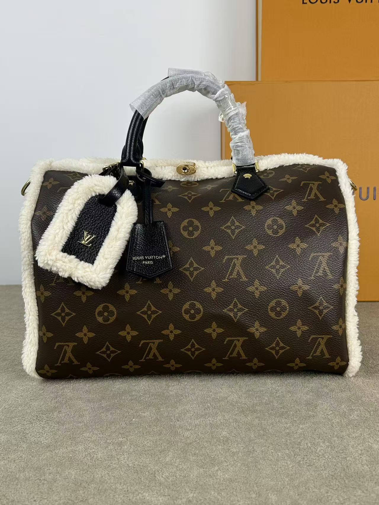 LV Speedy Soft Teddy 30 Bag