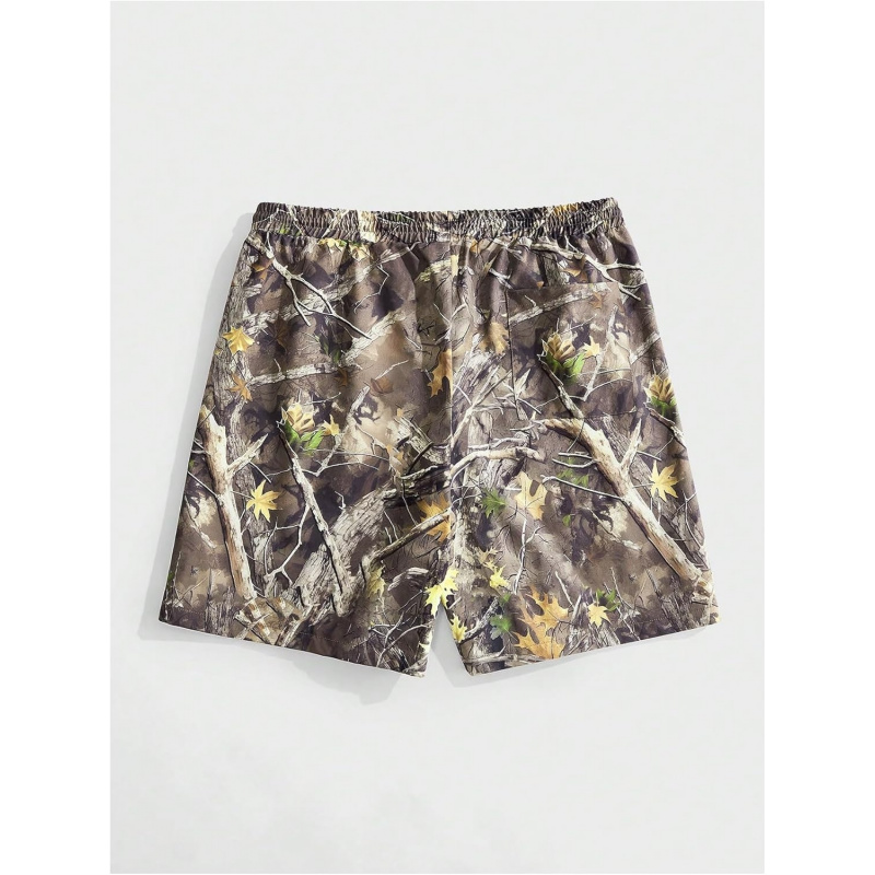 Men's Camo Shorts Maple Leaf Print