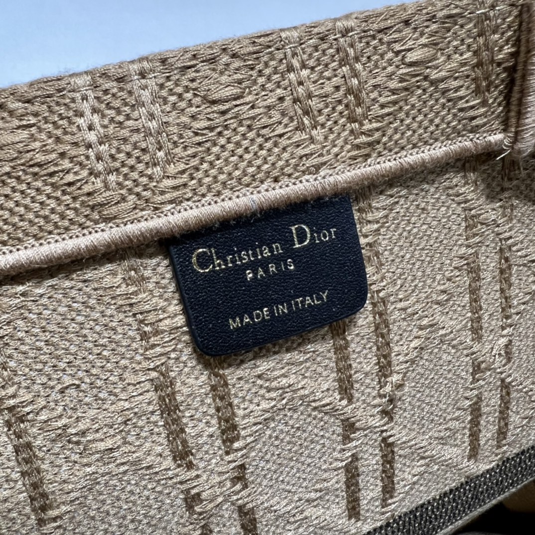 Dior Book Tote Large Natural Cannage Raffia