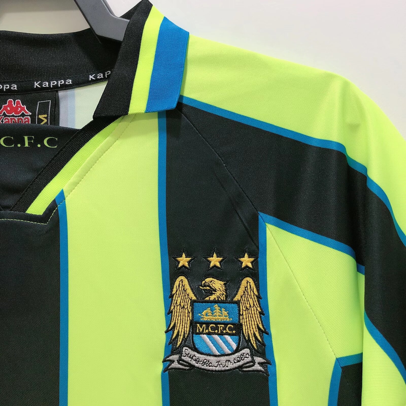 1998/1999 Manchester City away jersey: 1Thai quality - Fans Edition