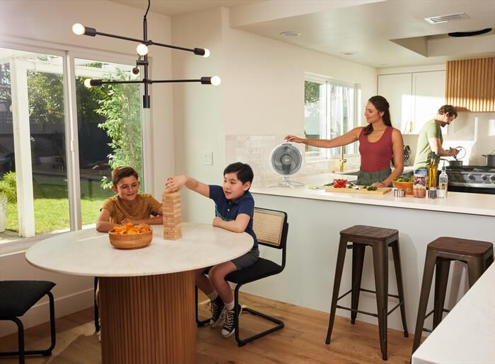 SHARK - Ventilatore a piantana FLEXBREEZE FA220EU-Bianco