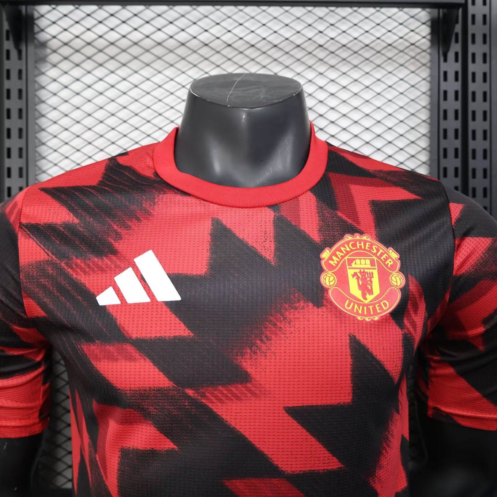 2025/2026 Player Version Manchester United Special Edition Red Black Football Shirt 1:1 Thai Quality