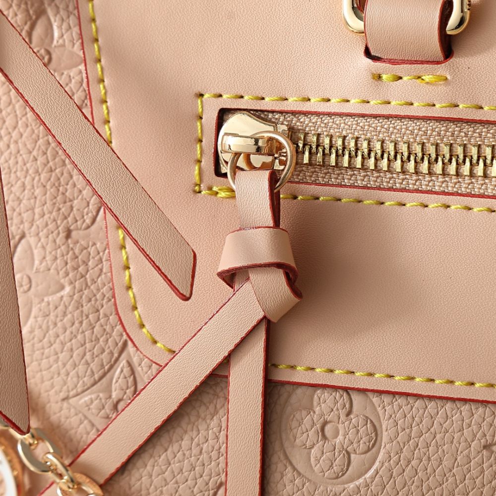 Louis Vuitton Skyline MM Beige 16 Inches M29152