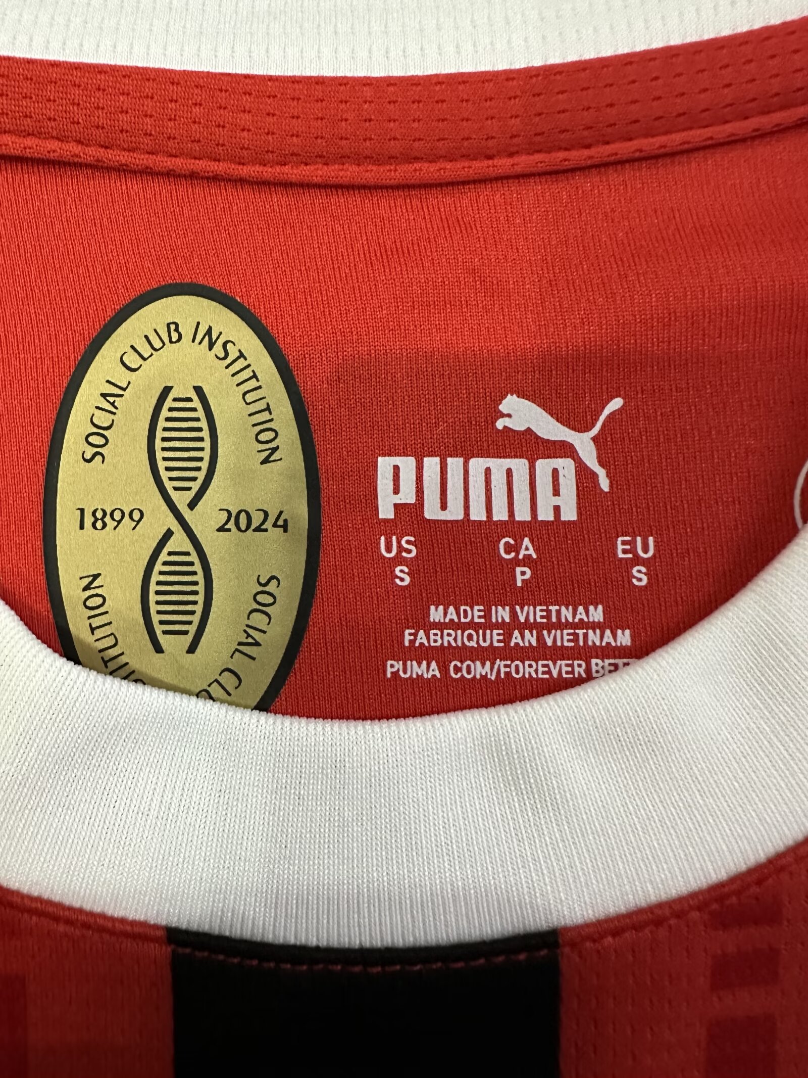 2024/25 AC Milan Home Shirt - Fans Edition