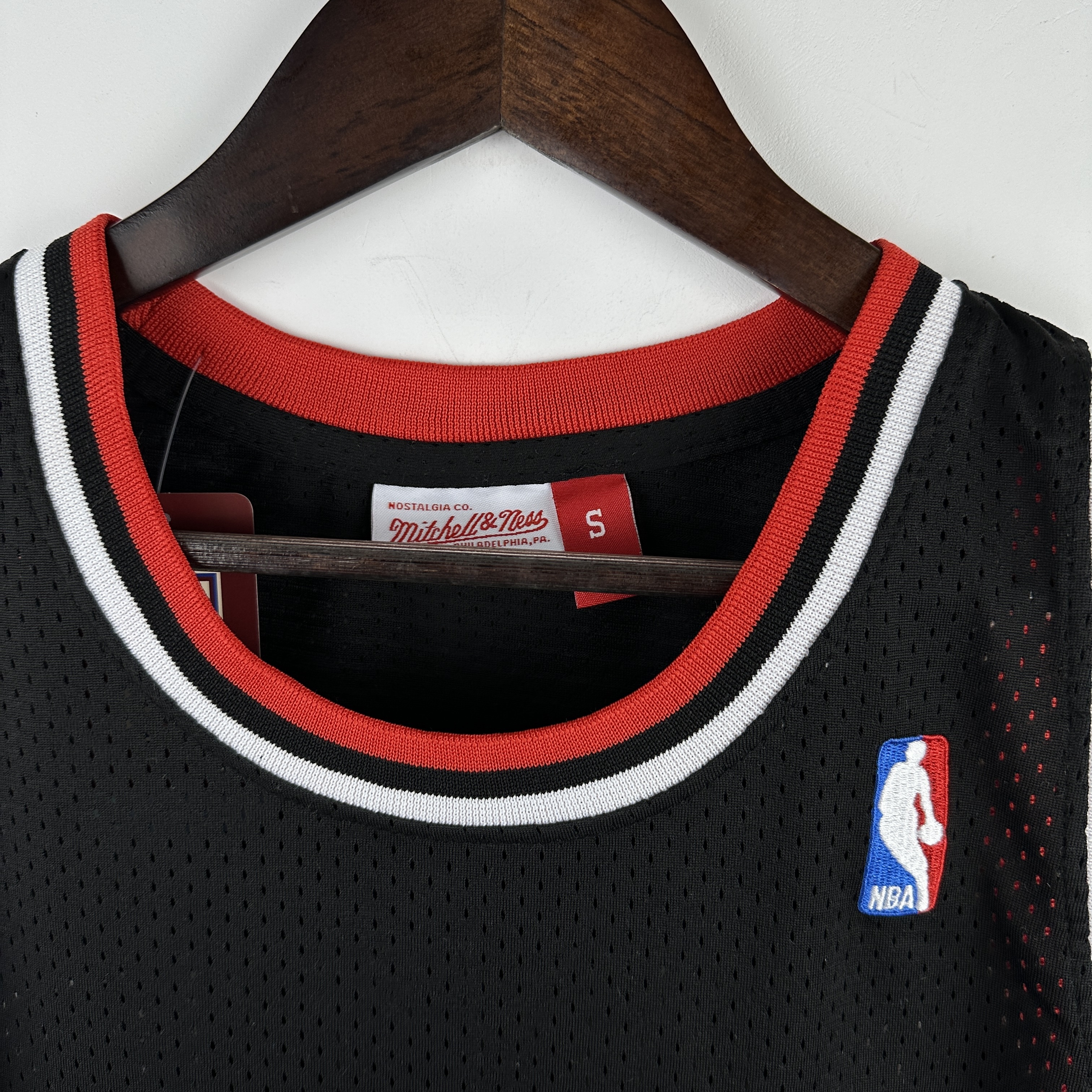 Embroidered MN retro jersey, Bulls 97/98 season, black, No. 91, Rodman