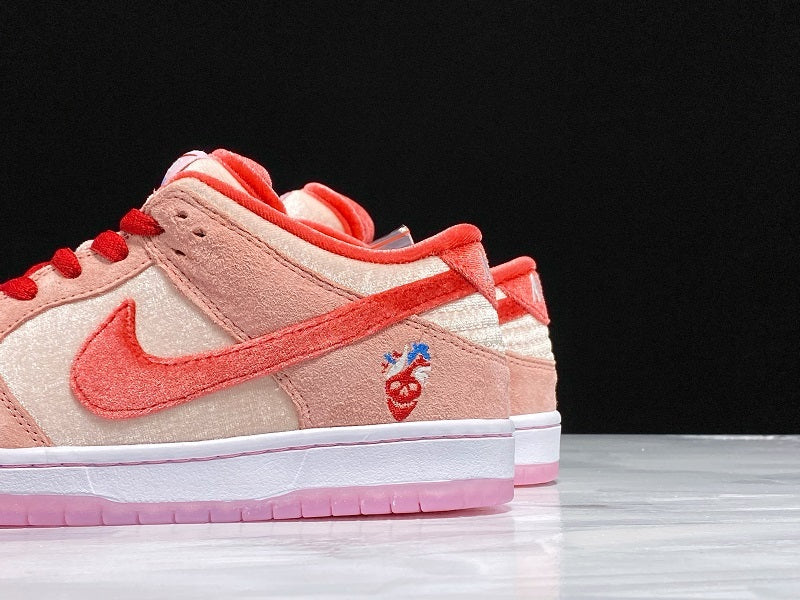 SB Dunk Low StrangeLove Skateboards