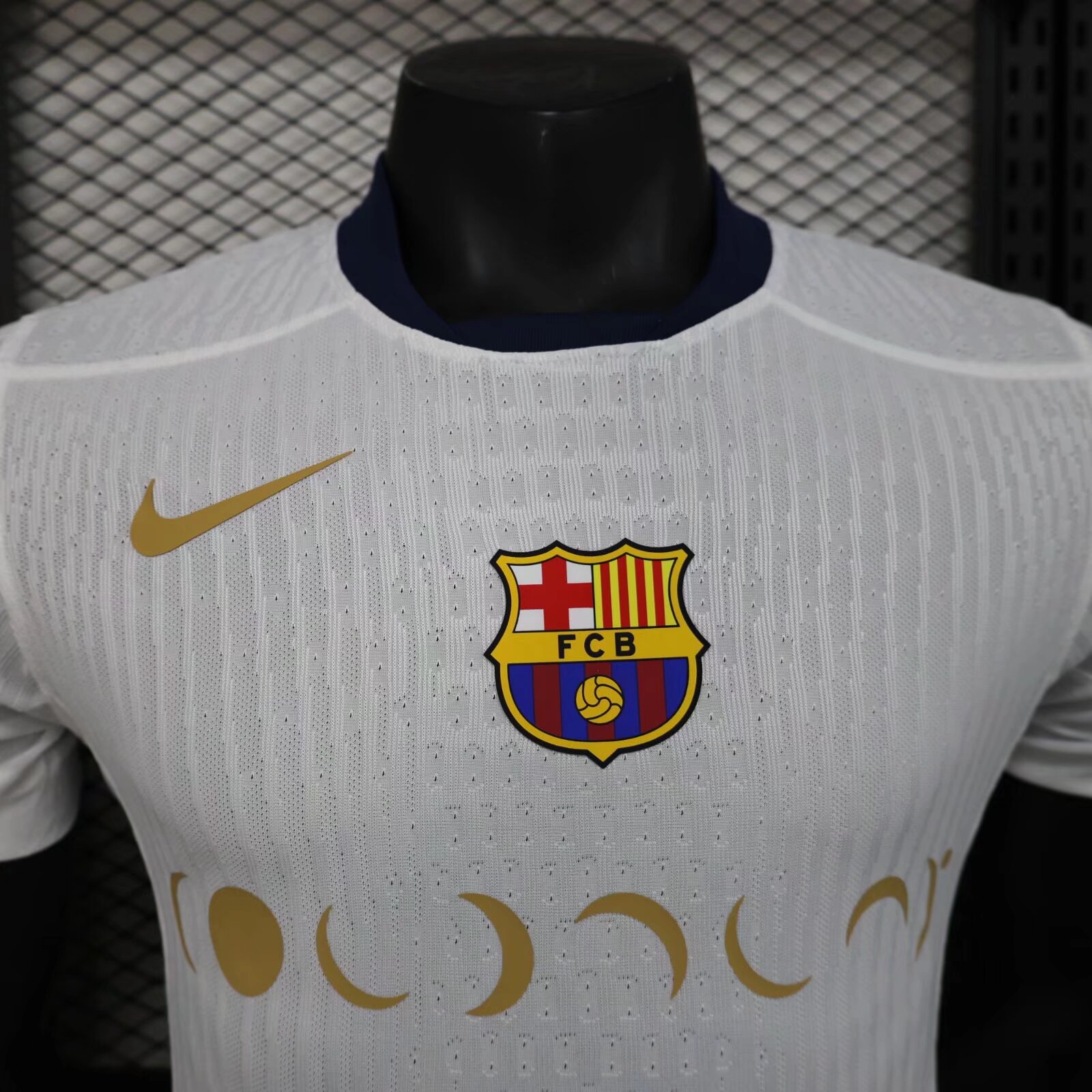 2024/2025 Player Version Barcelona White Cool Play Football Shirt 1:1 Thai Quality
