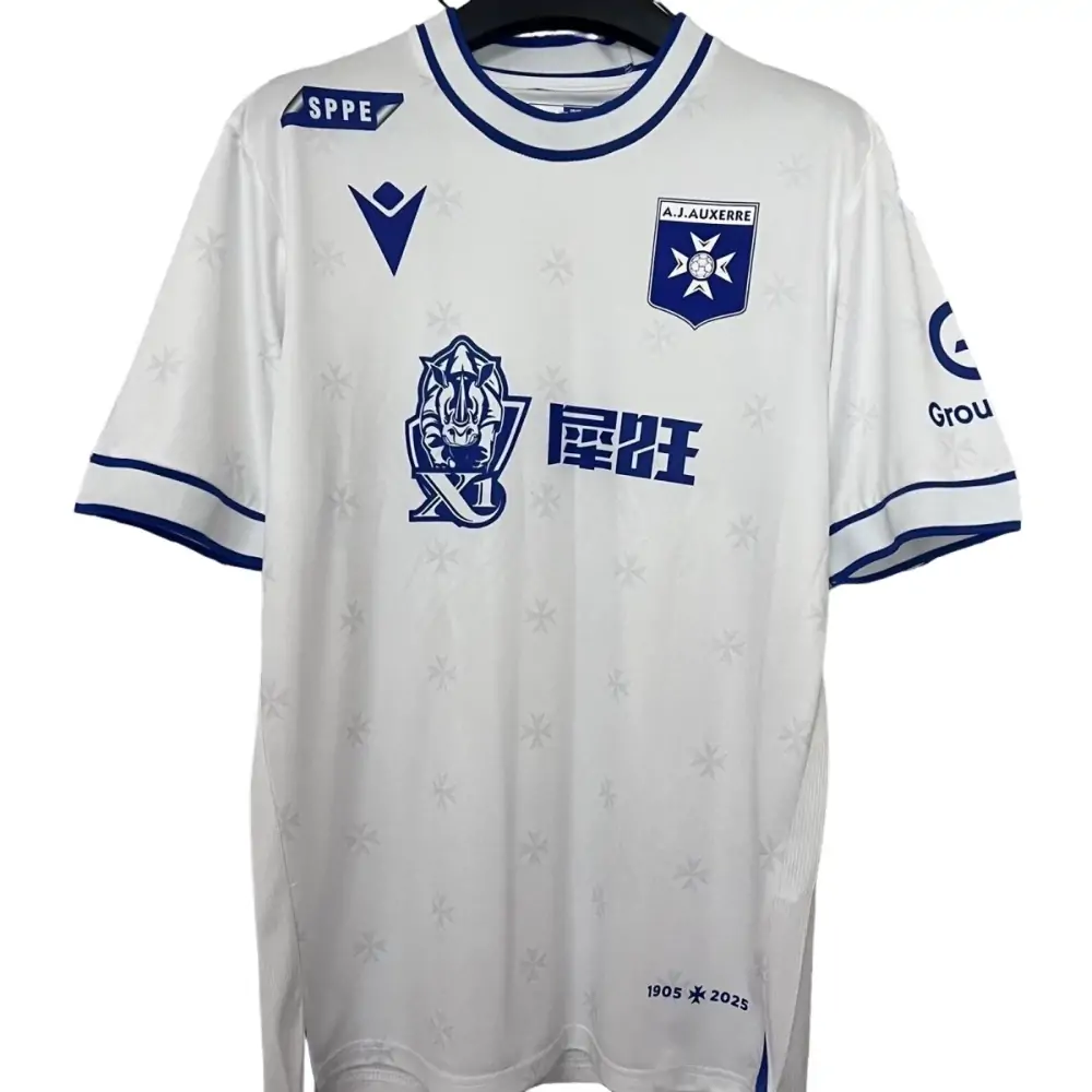 2025-26 AJ Auxerre Home kit - Short Sleeve Fans Edition