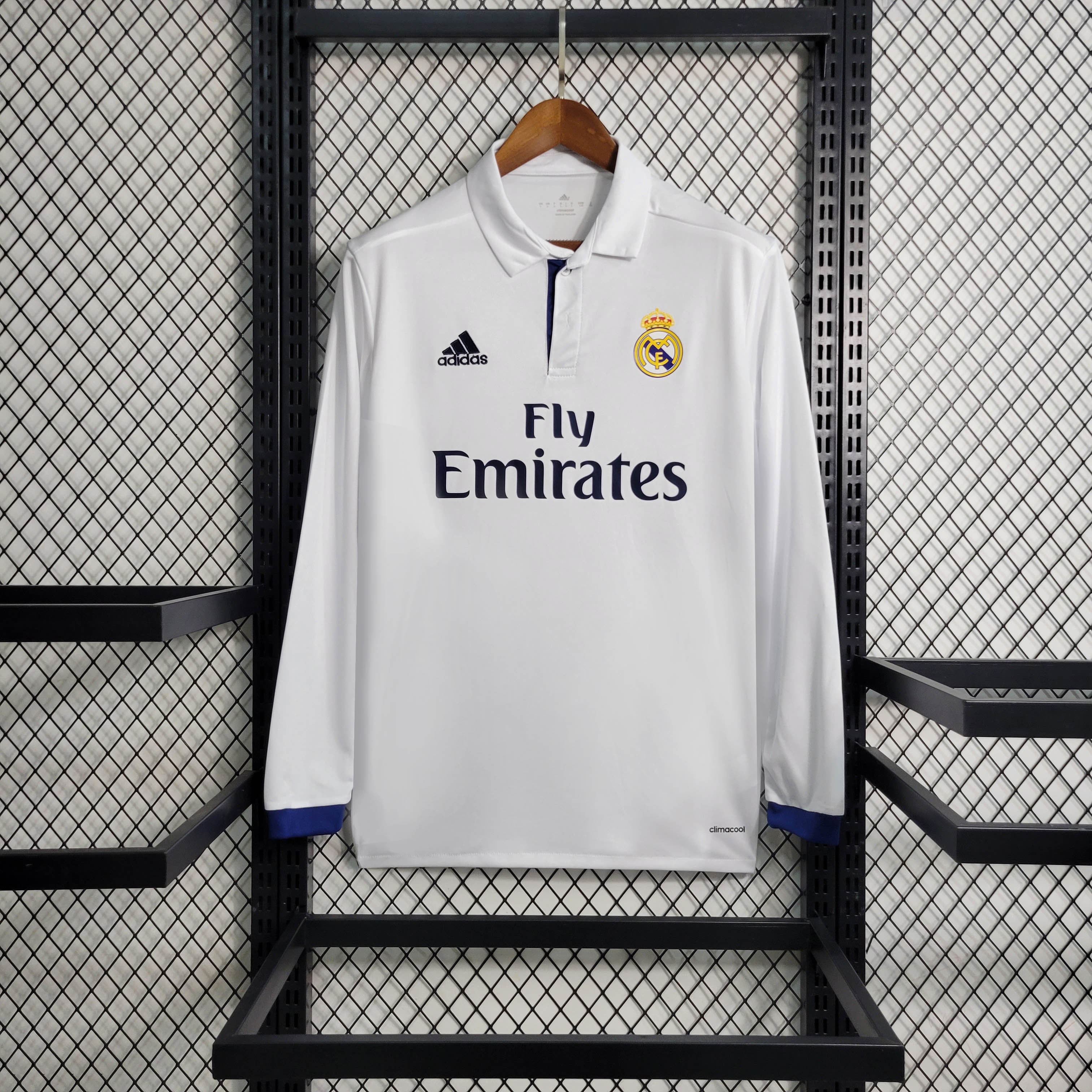 Retro Real Madrid 16-17 Home Long Sleeve Jersey