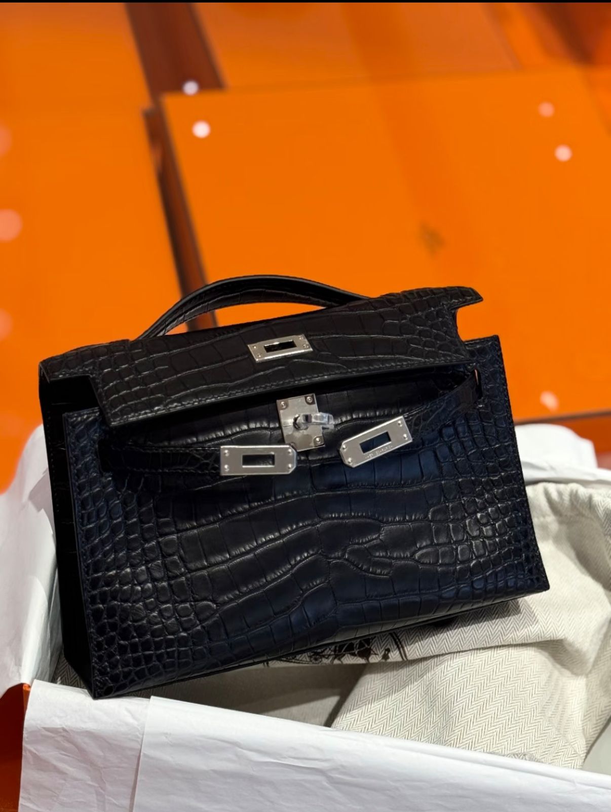 Hermès Kelly Mini 20 in custom-made black crocodile leather
