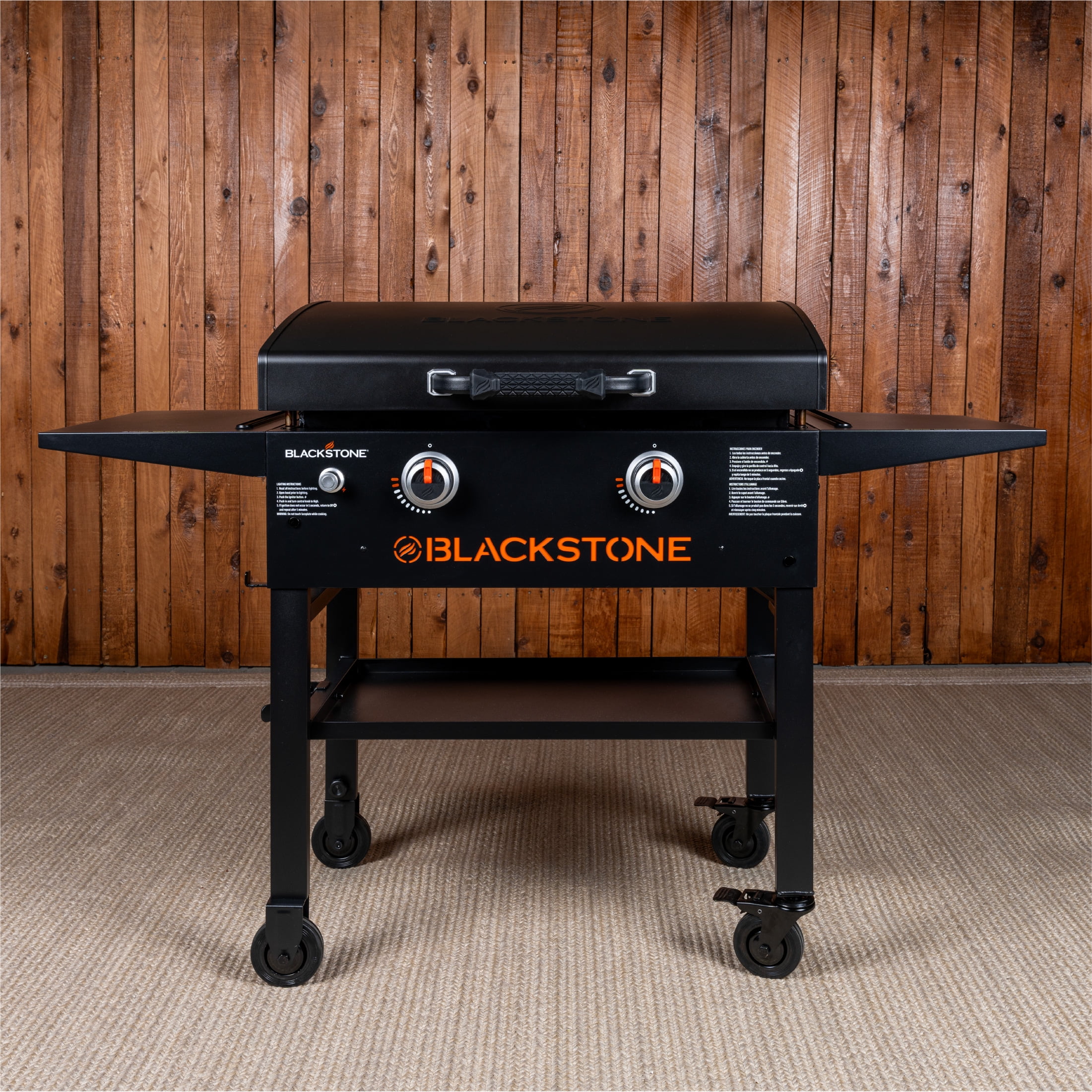 Blackstone 2-Burner 28�� Propane Griddle with Hood and Omnivore Griddle Plate