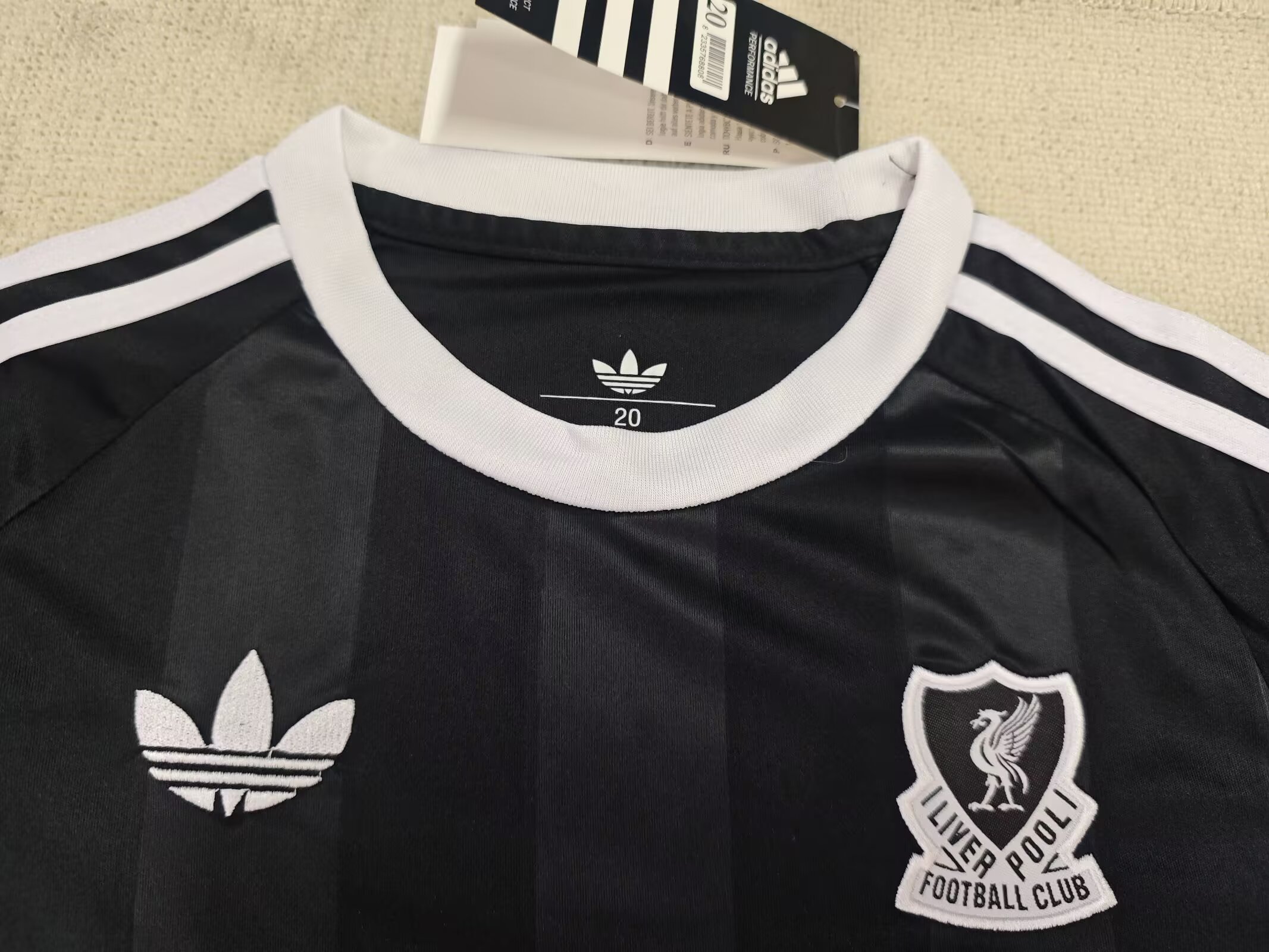 25-26 Liverpool FC Black Special Edition Shirt - Kids Kit