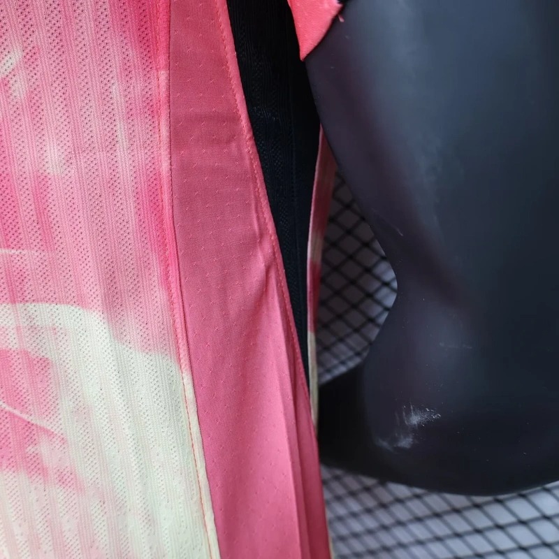 2024/2025 Player Version Barcelona Special Edition Pink Football Shirt 1:1 Thai Quality