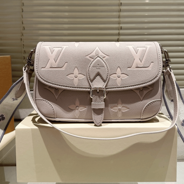 Louis Vuitton Diane Bag Empreinte Leather Light Beige 9 Inches M14214