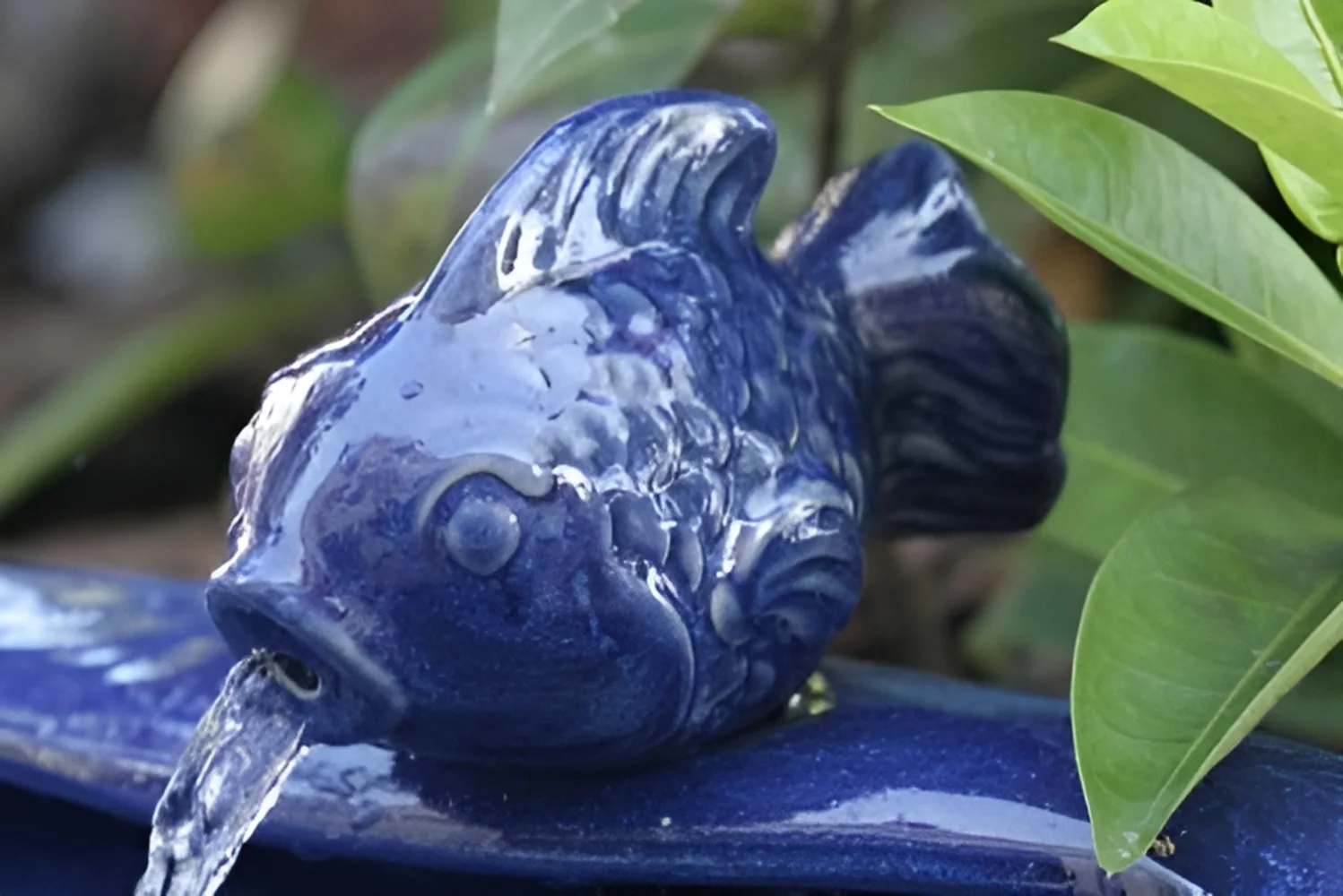 Smart Solar 21372R01 Solar Powered Koi Fountain Bowl with Pump and Filter, Blue