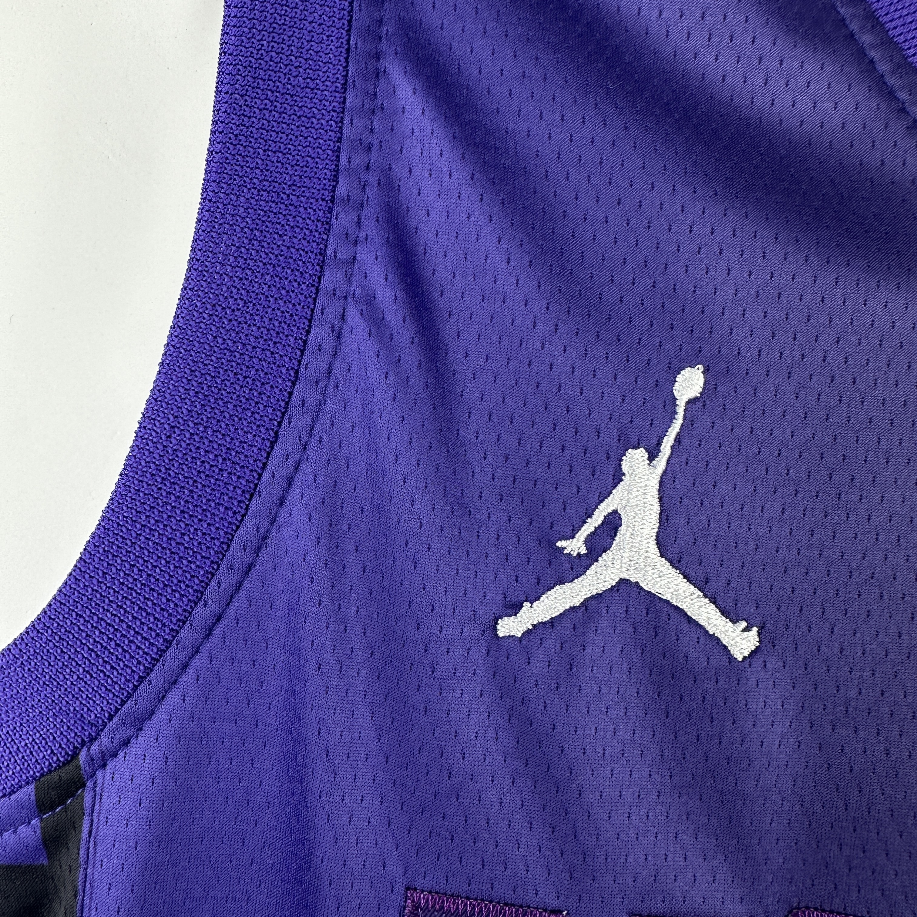 Embroidered 24th season Kings Flying Man No. 5 Fox