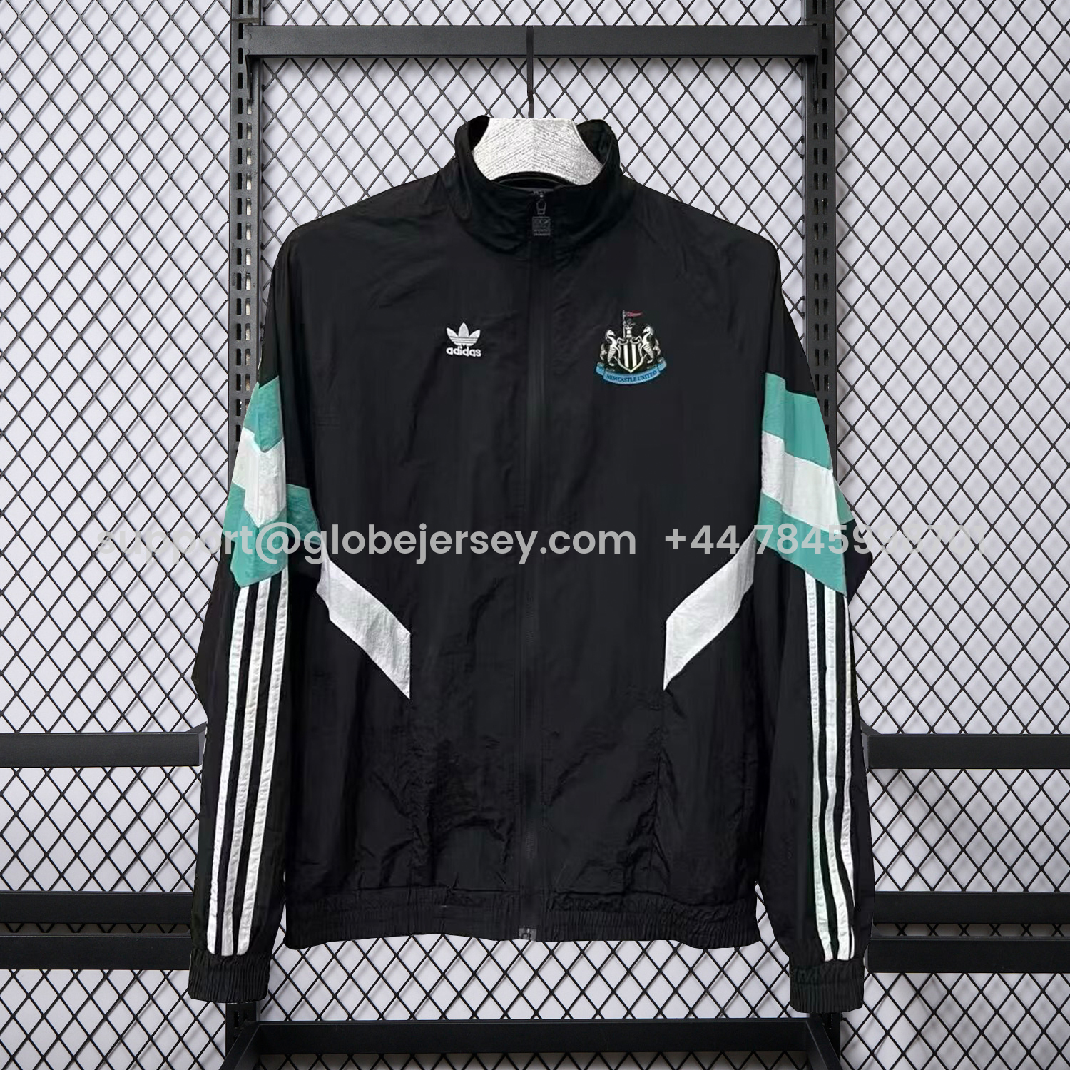 Newcastle United 25-26 Windbreaker Jacket - Black And Green