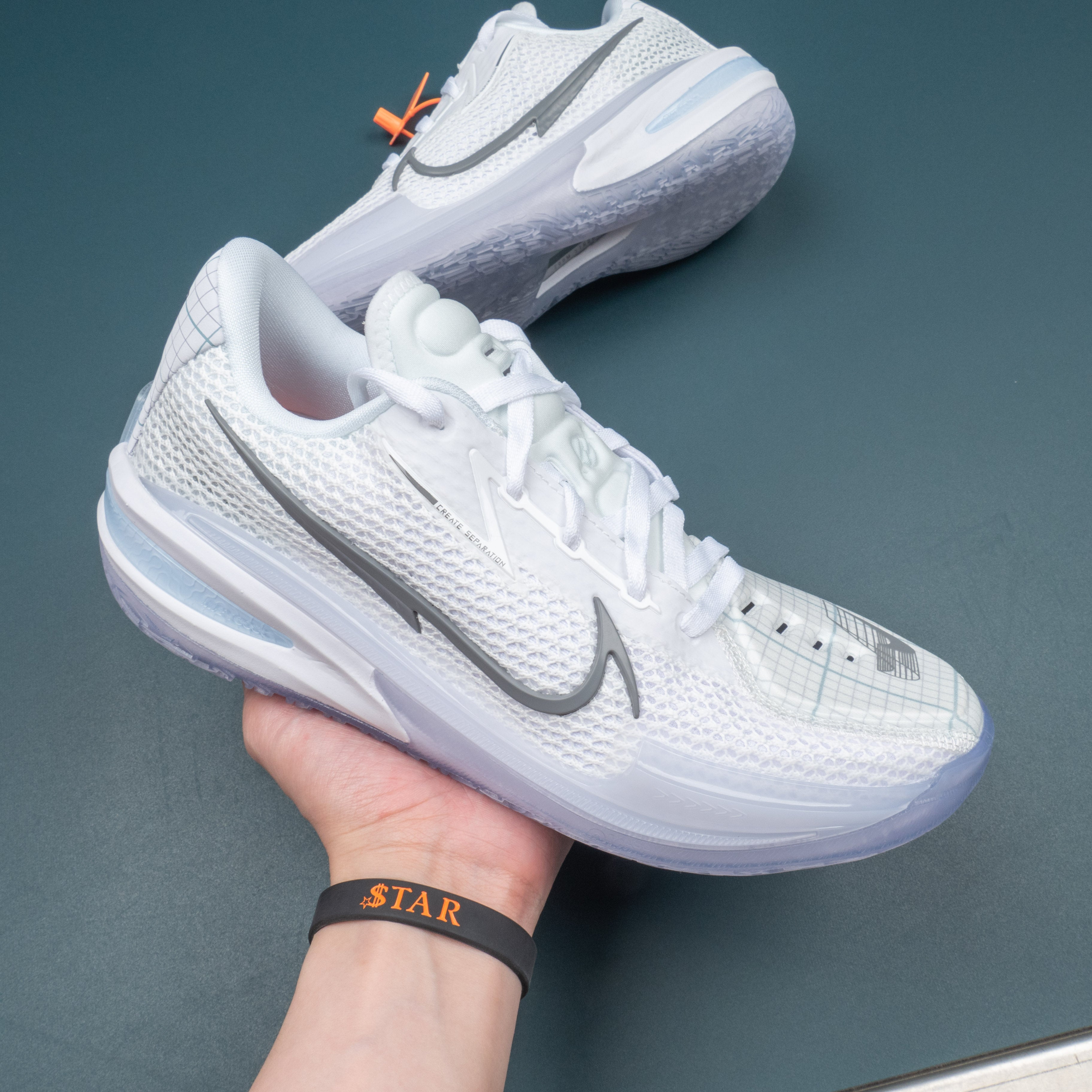 GT CUT Icy White EXCLUSIVE