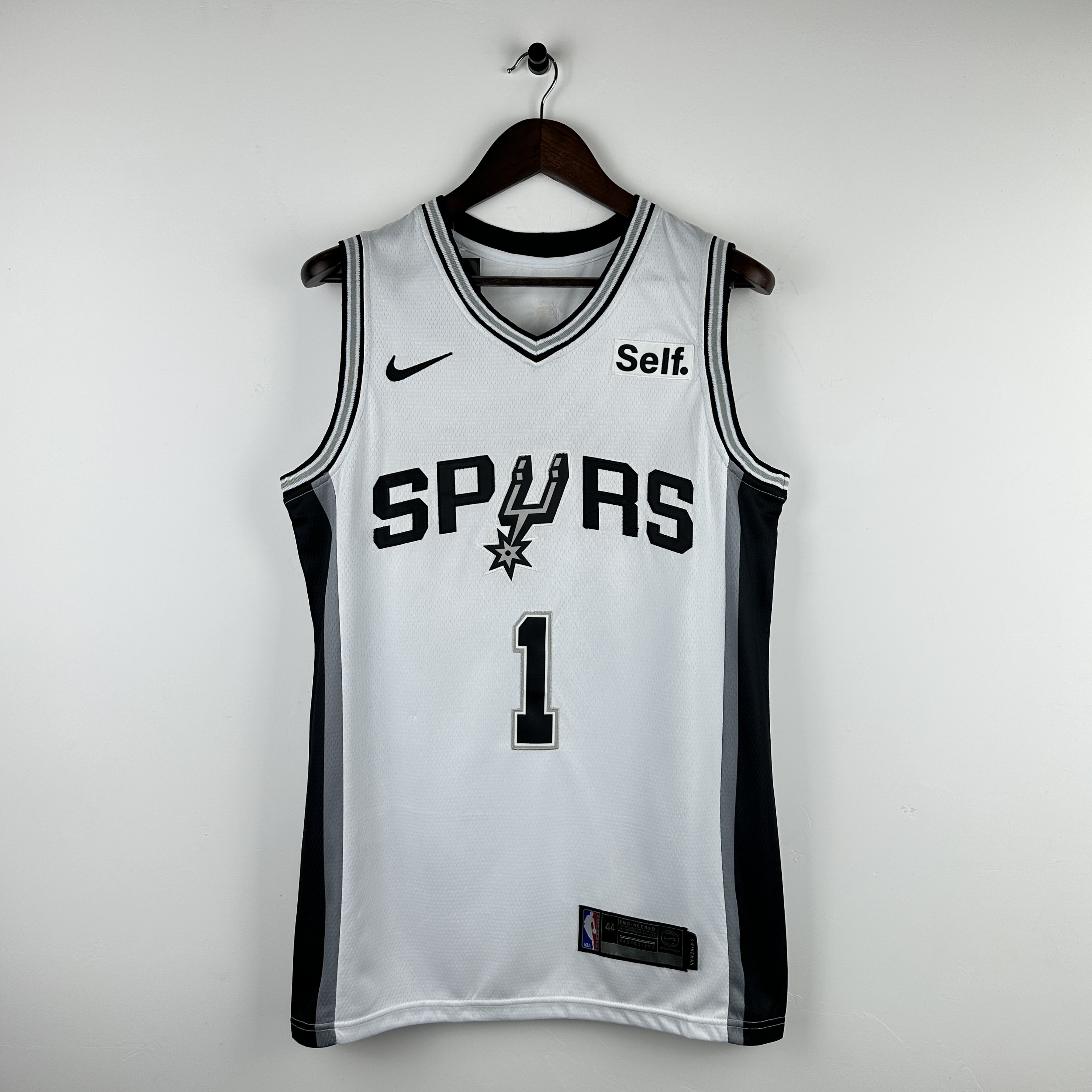 Embroidery Spurs White No. 1 Wenban Yama