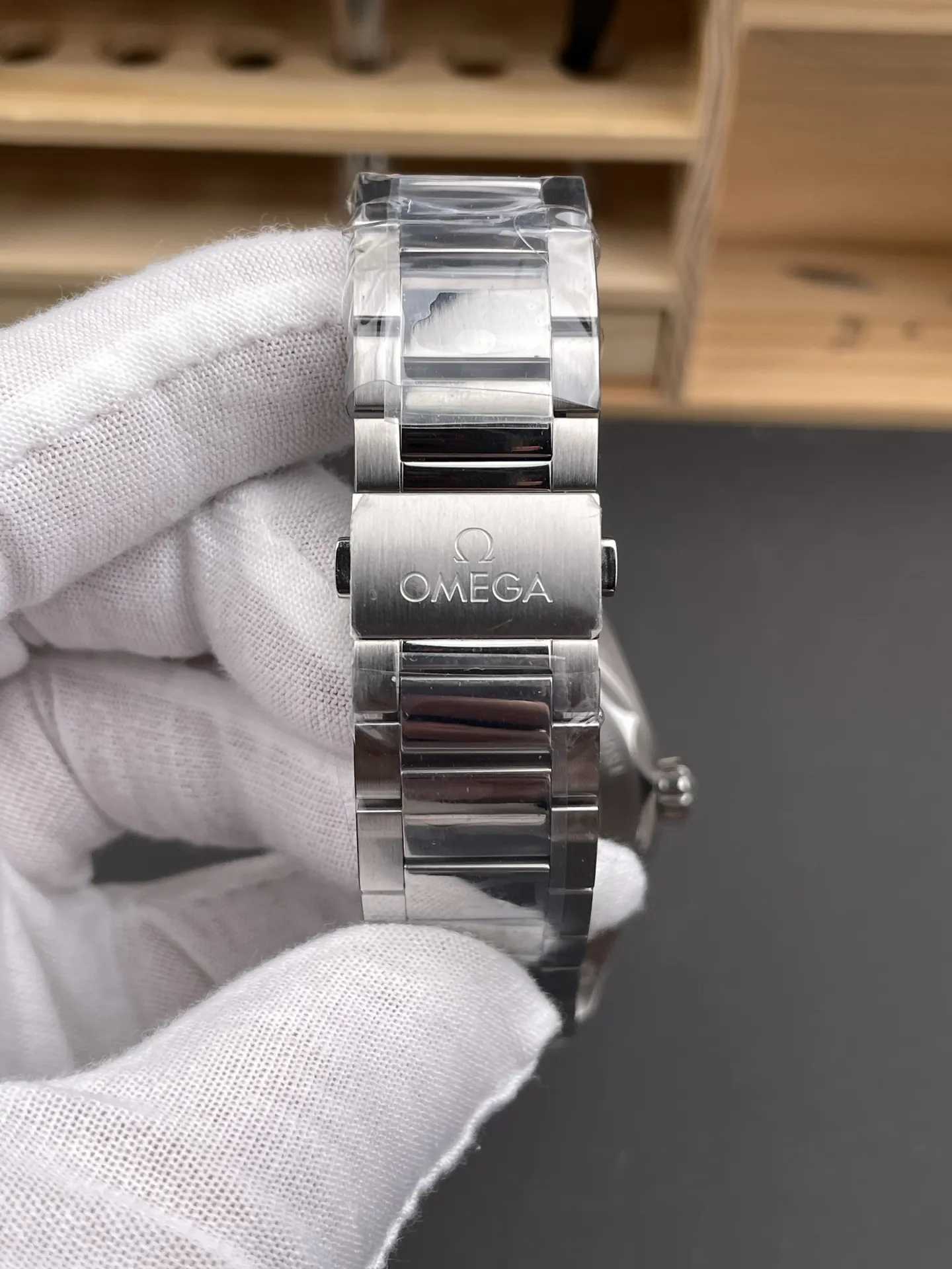 Omega Seamaster Ice Blue 43mm