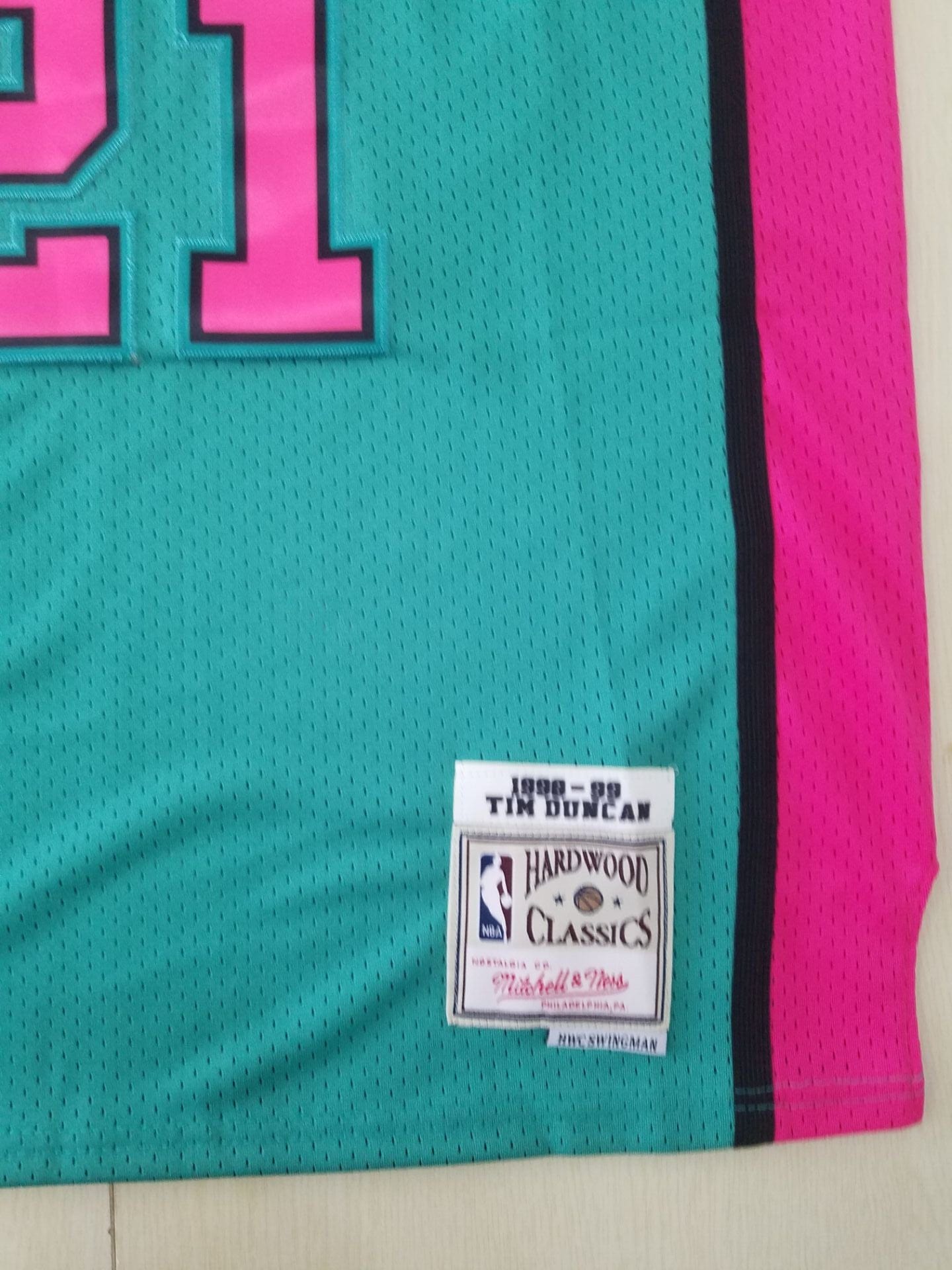 Men's San Antonio Spurs Tim Duncan Green 1998/99 Classics Swingman  Jersey