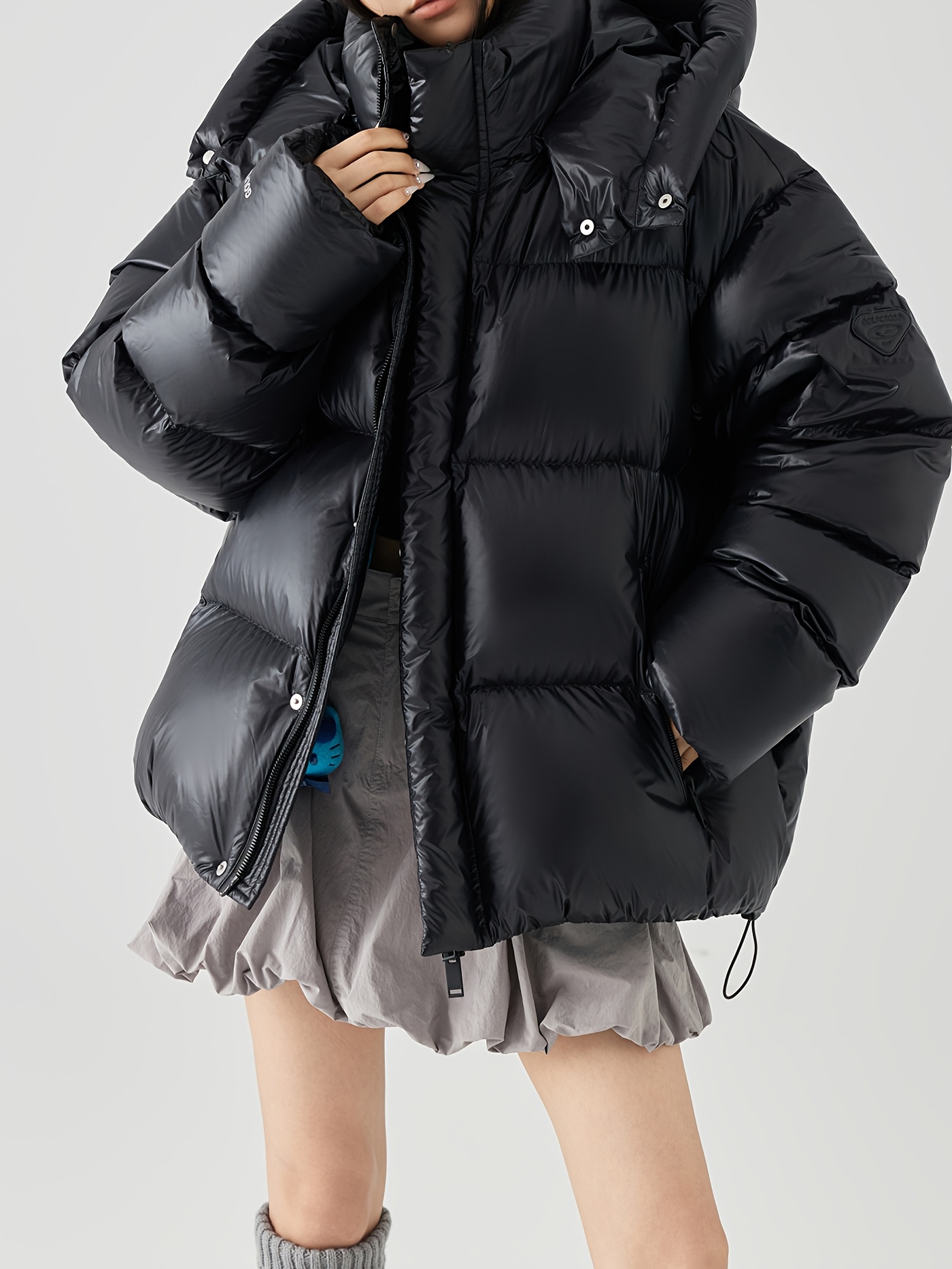Luxe White Goose Down Hooded Puffer Jacket – Casual, Long Sleeve with Zip Closure & Pockets