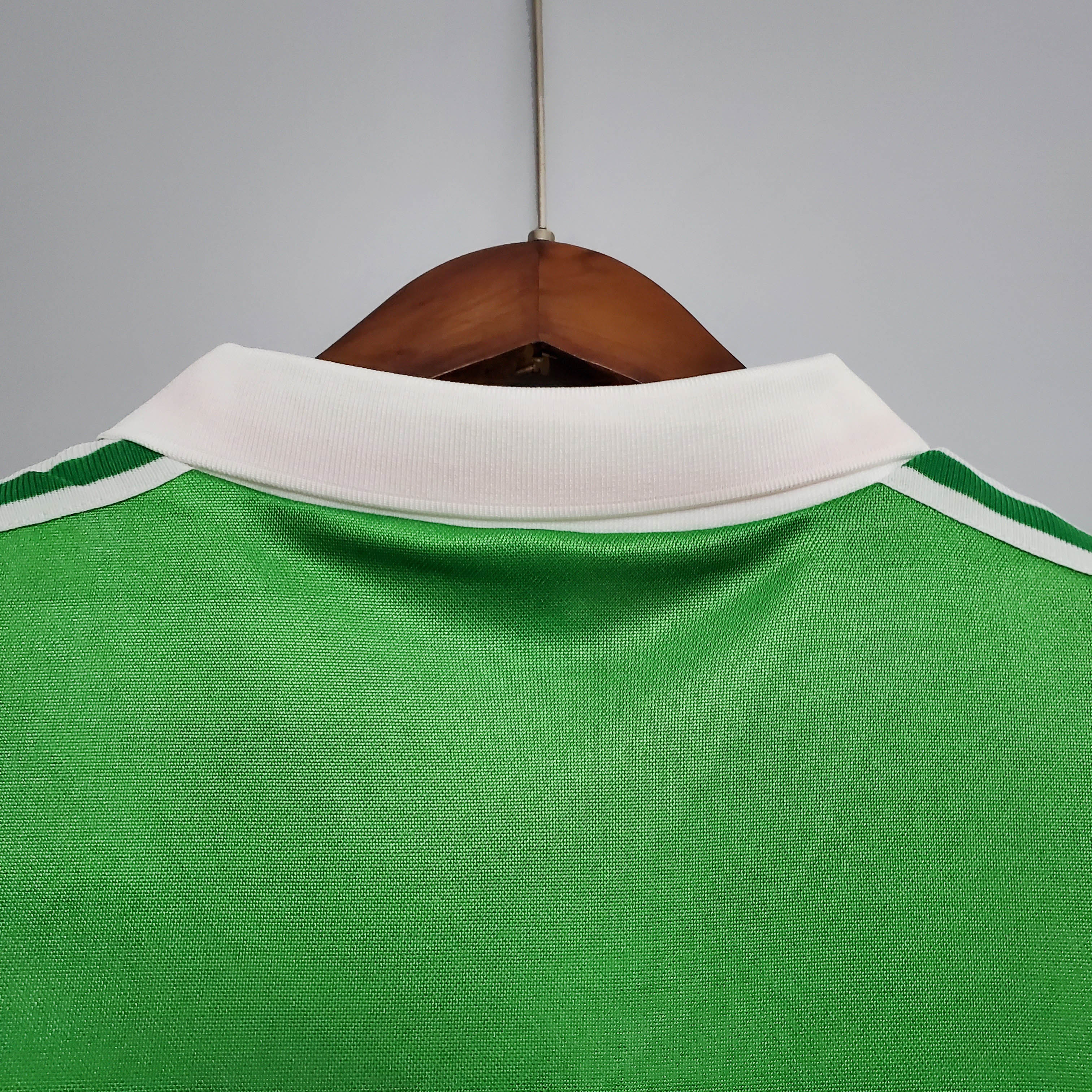 1988 Retro Ireland Home Soccer Jersey - Fans Edition