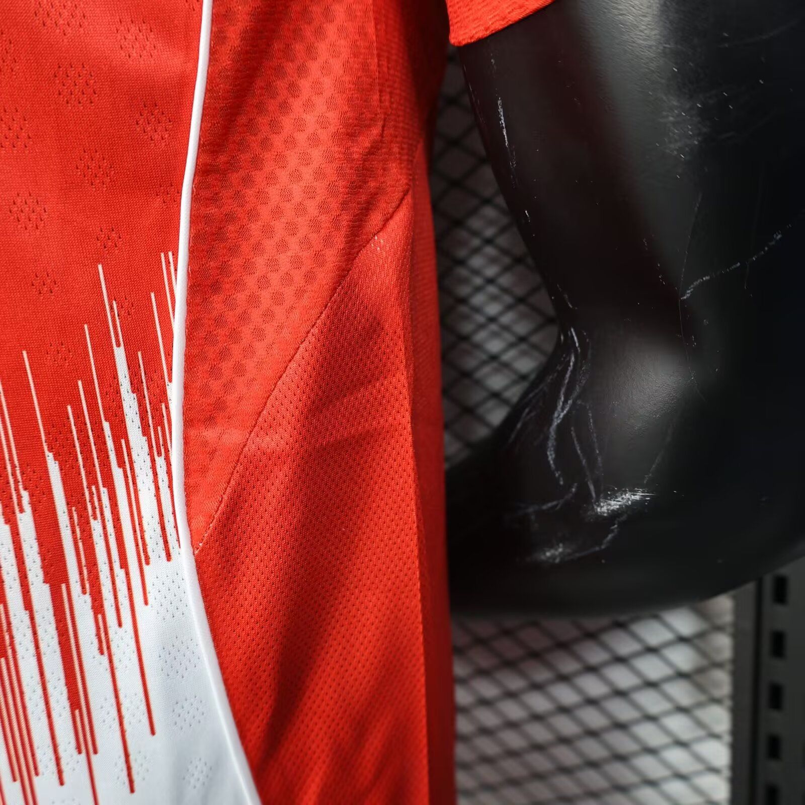 2025/2026 Player Version Bayern Munich Home Football Jersey 1:1 Thai Quality