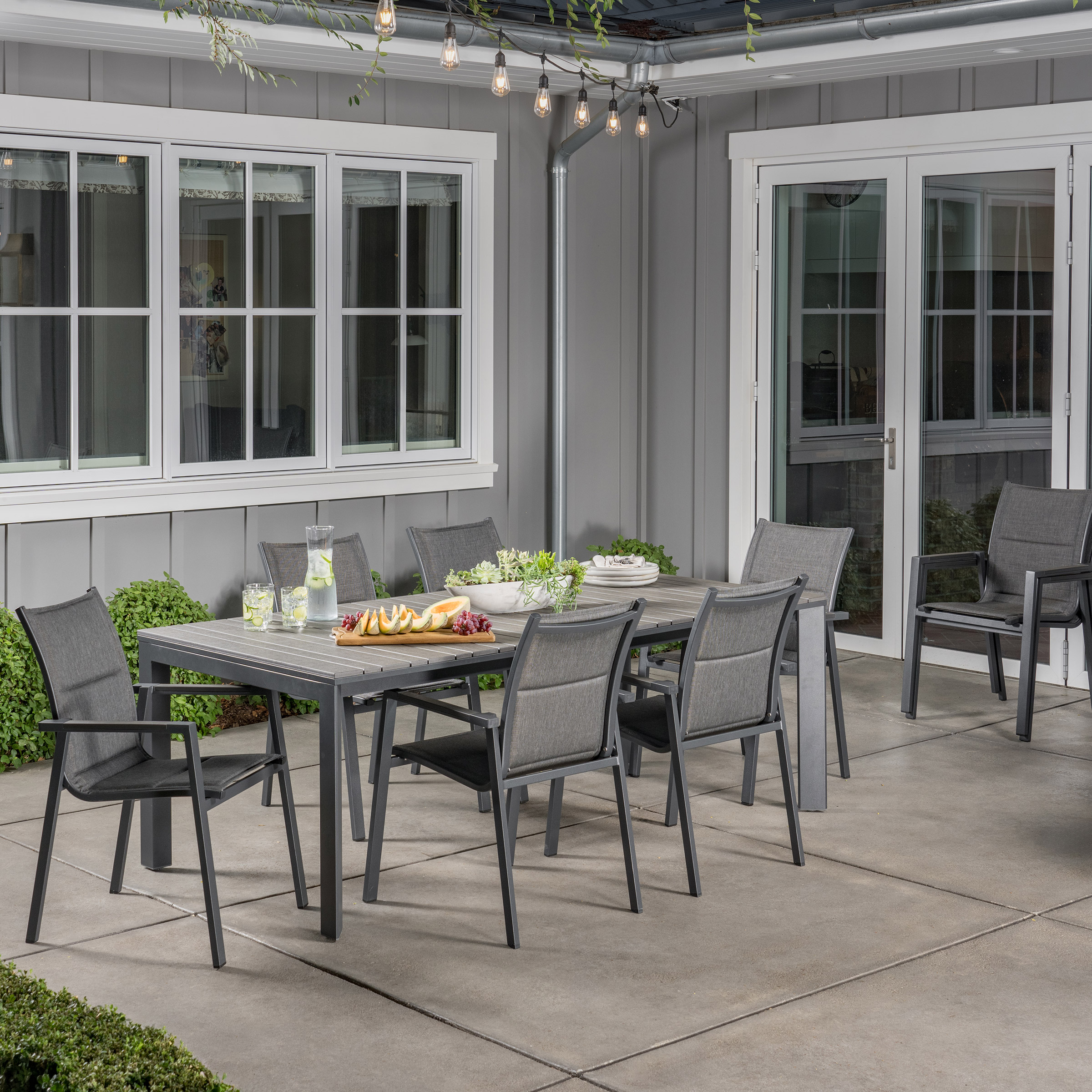 SunVilla Dark Forest 9-piece Expanding Outdoor Dining Set with Stacking Chairs