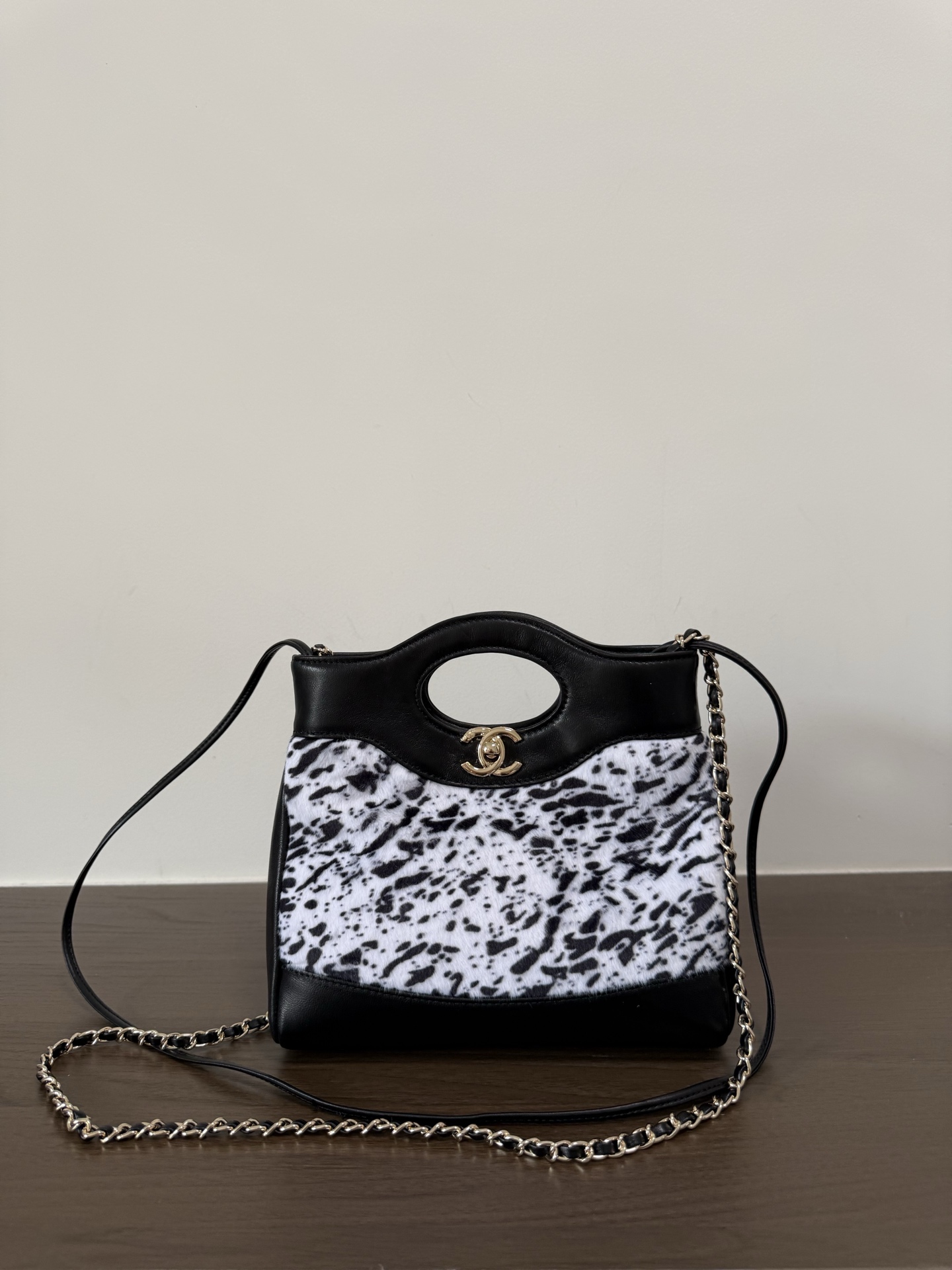 Chanel Shopping Bag