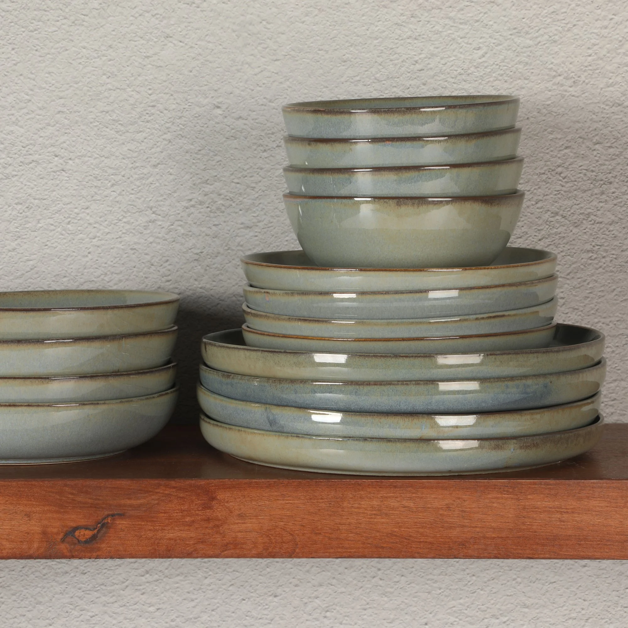 Gibson Elite Berea 16 Piece (Service for 4) Plates and Bowls Stoneware Dinnerware Set -Taupe
