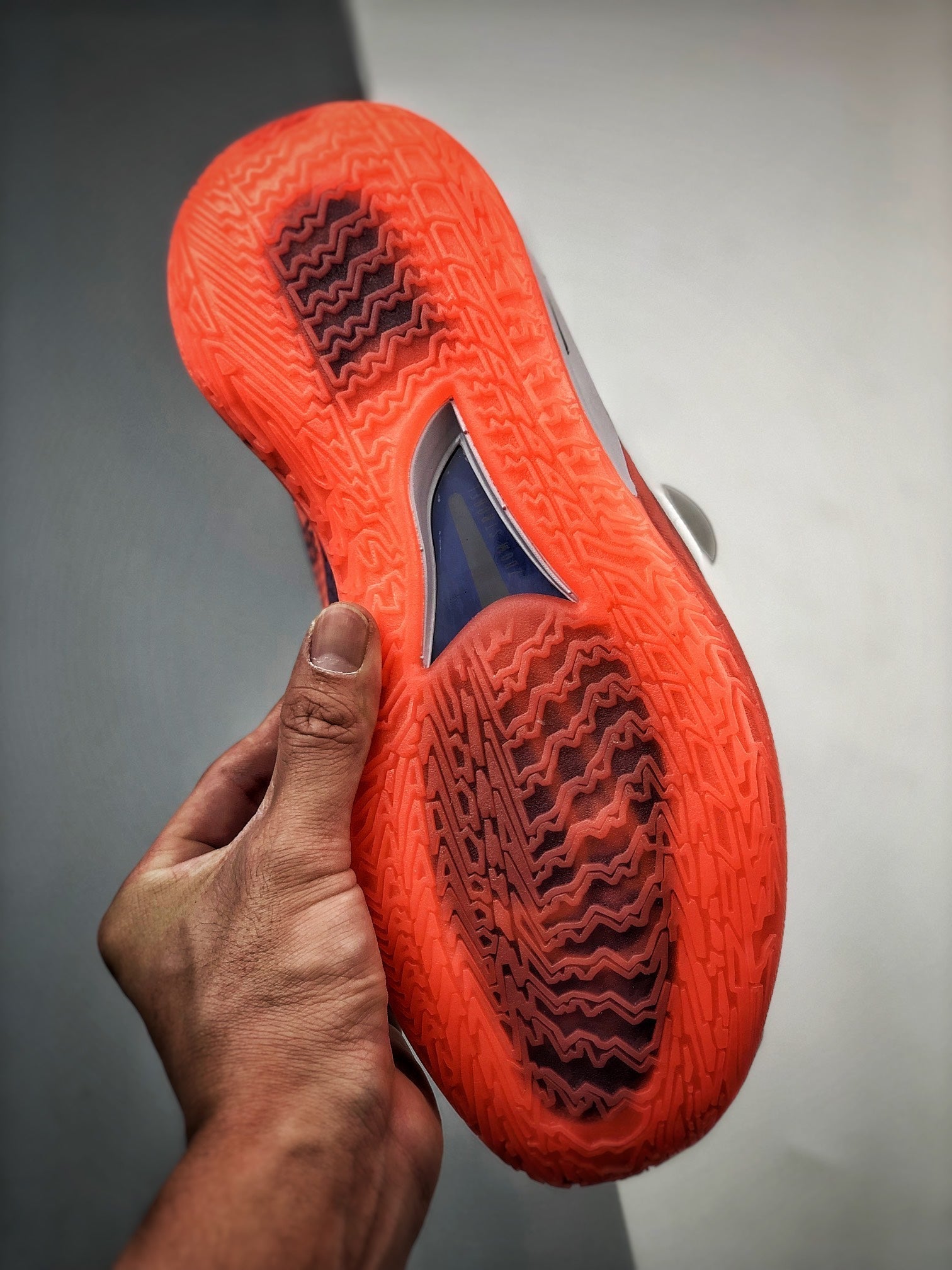 GT CUT Violet Crimson