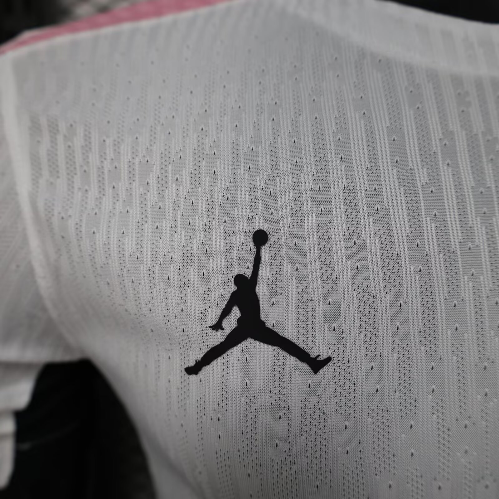 25-26 Paris Saint-Germain White Training Jersey - Player Edition