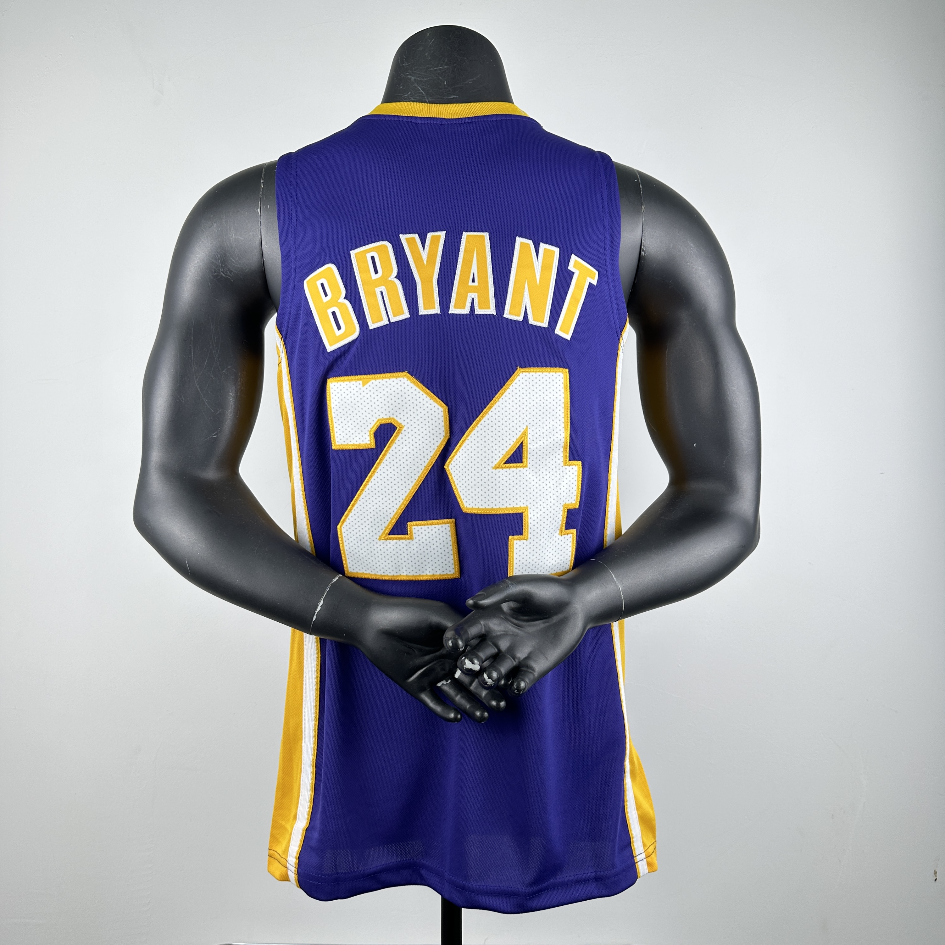 Embroidered MN Retro Jersey Lakers 00/01 Season V-neck Purple No. 24 Kobe