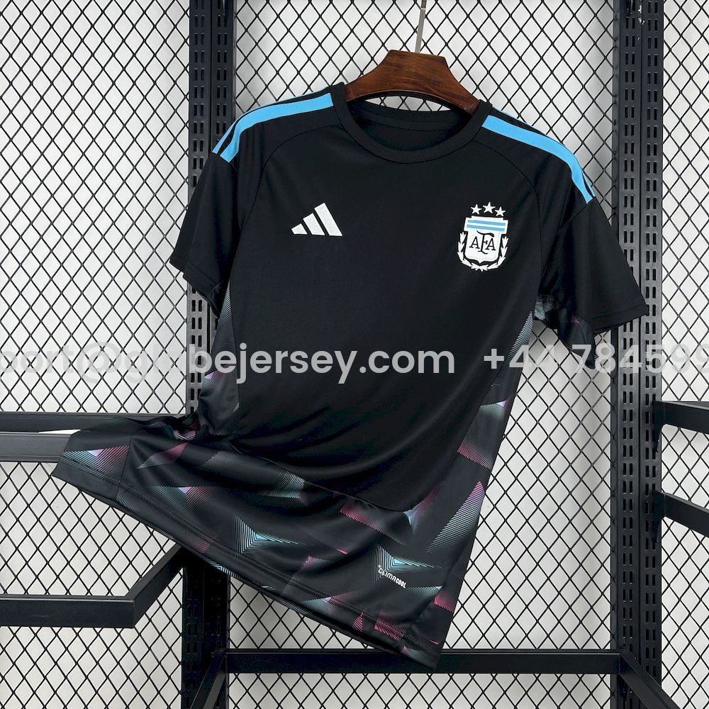 Argentina 2026 Goalkeeper Black Jersey - Fans Version