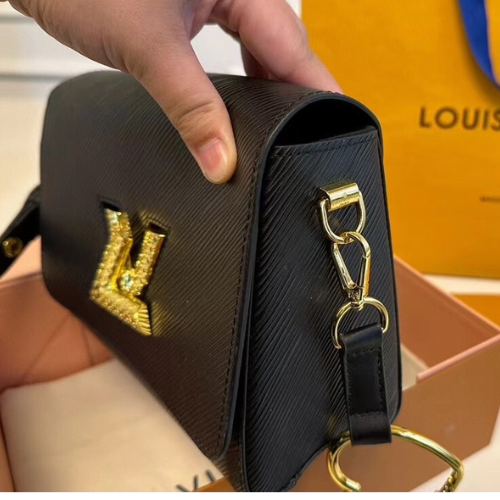 Louis Vuitton Twist MM Black Gold 9.0 Inches