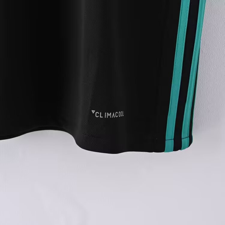 2017/2018 Retro Real Madrid Away Football Shirt 1:1 Thai Quality