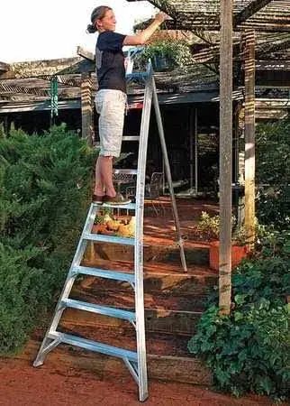 14-Foot Orchard Stepladder with Tripod Base – Heavy-Duty Aluminum HSK Model