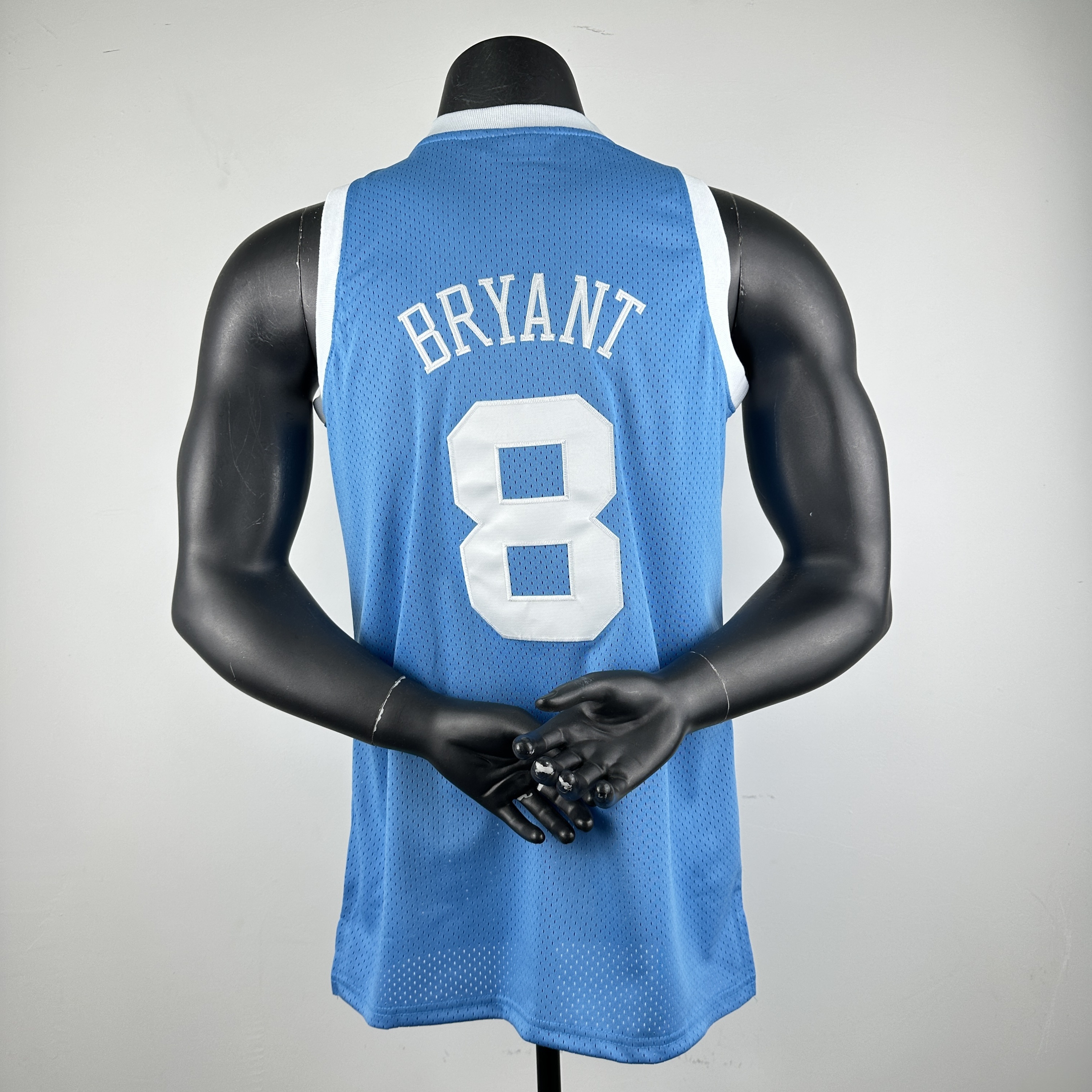 Embroidered MN Retro Jersey Lakers 04/05 Season Sky Blue Four-Star No. 8 Kobe