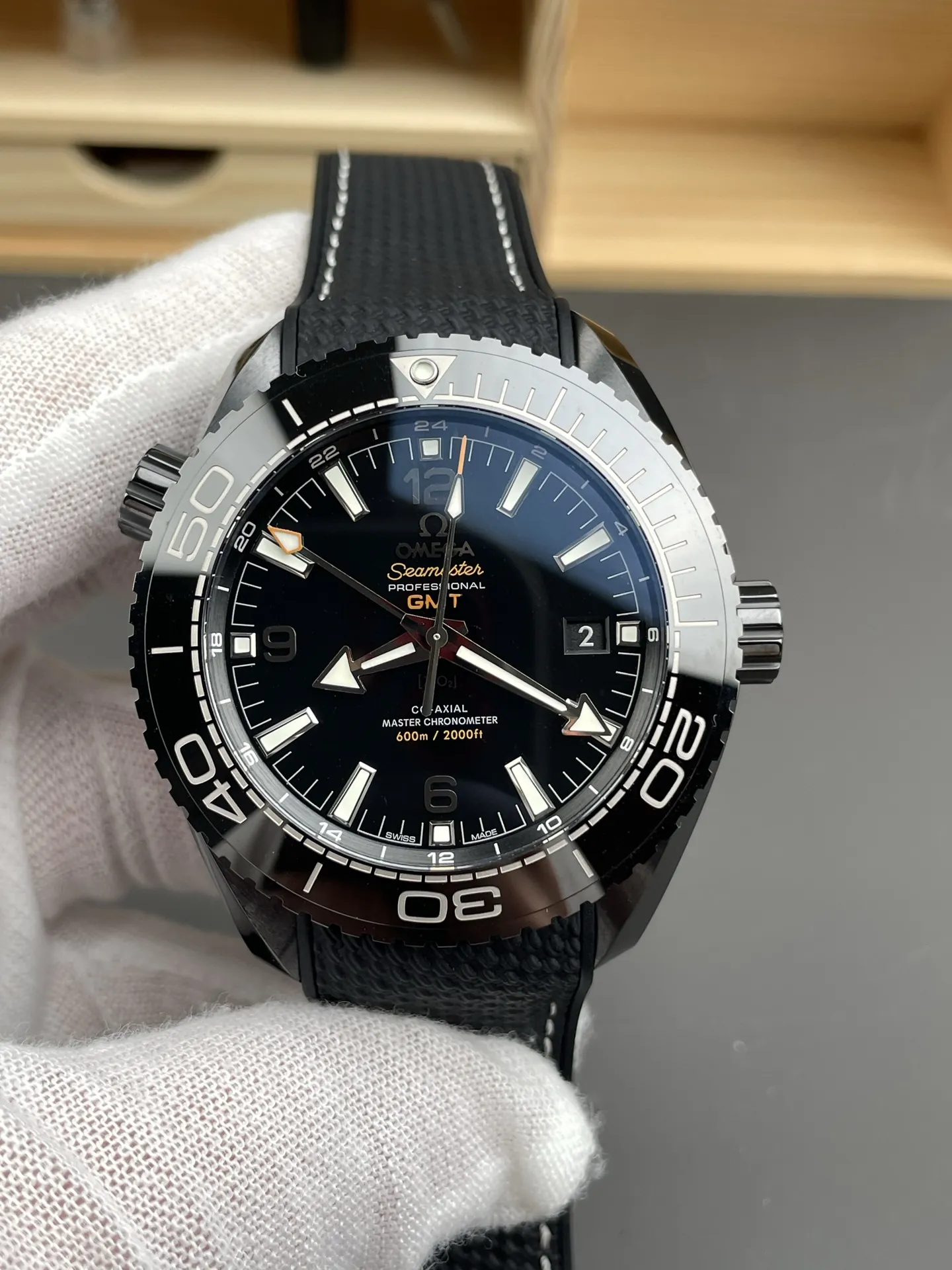 Omega Seamaster 600 GMT 45.5mm