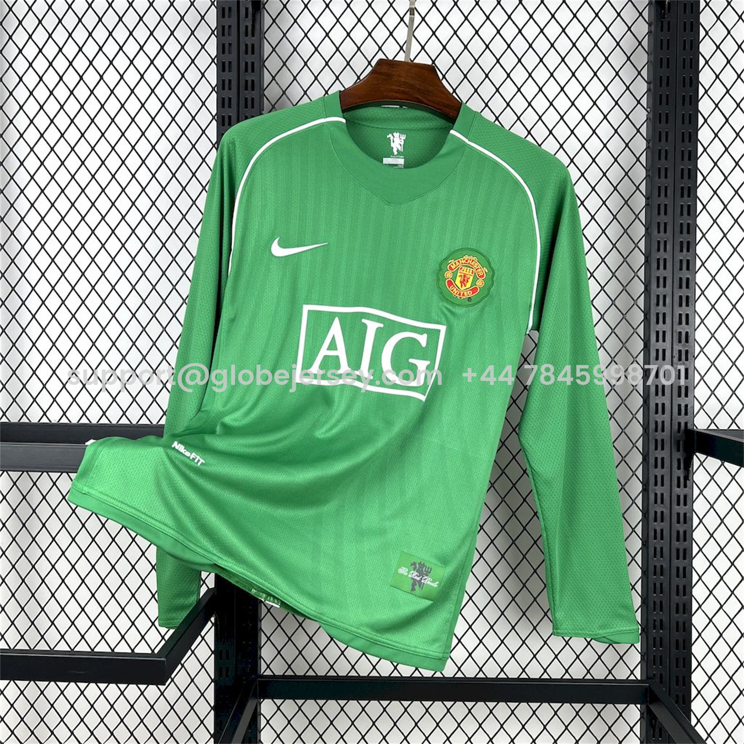 Retro Manchester United 2007-08 Green Goalkeeper Long Sleeves Jersey