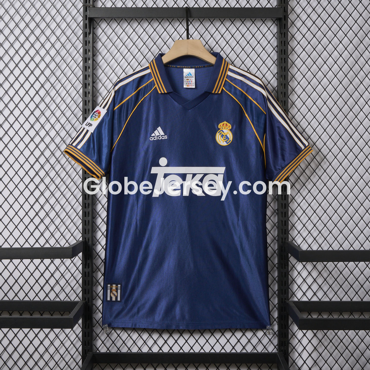Retro Real Madrid 1998-99 Third Jersey