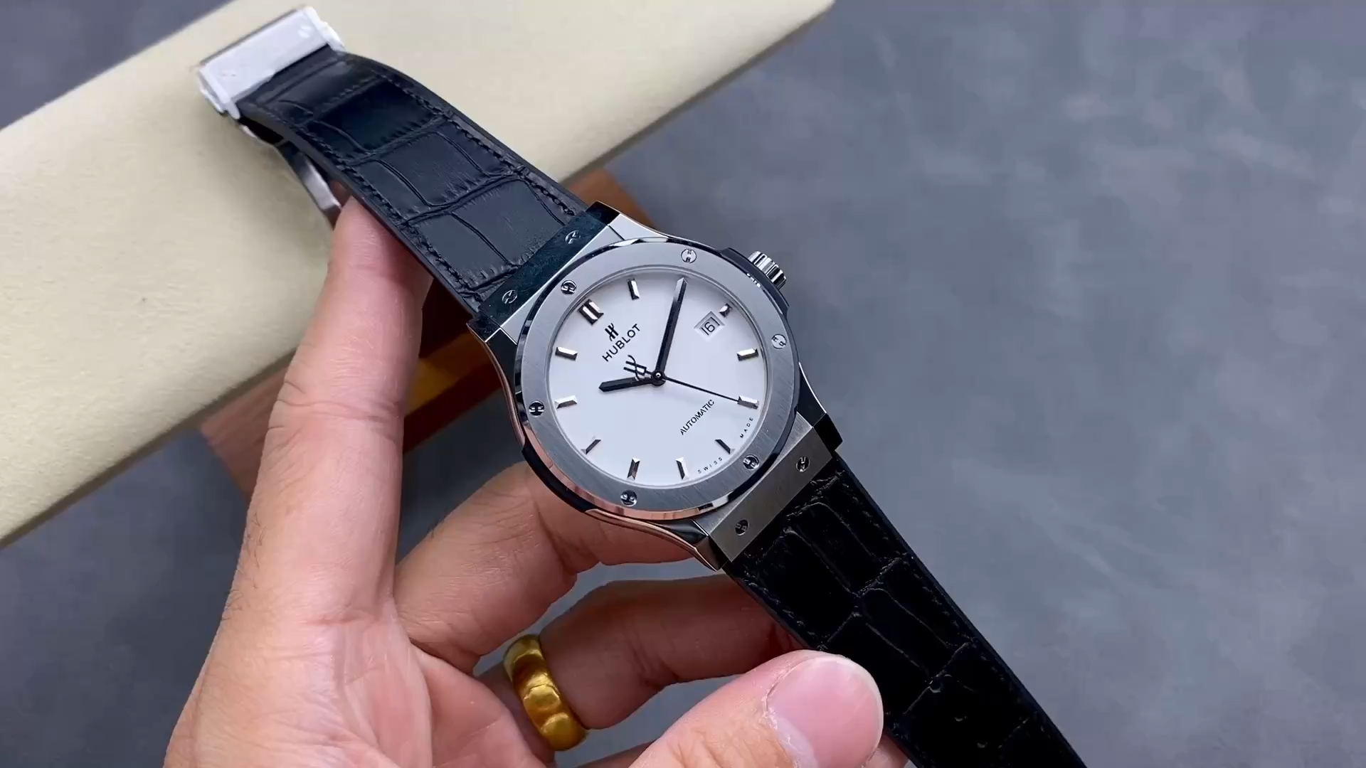 【Super Clone】511.NX.2611.LR Hublot Classic Fusion Automatic